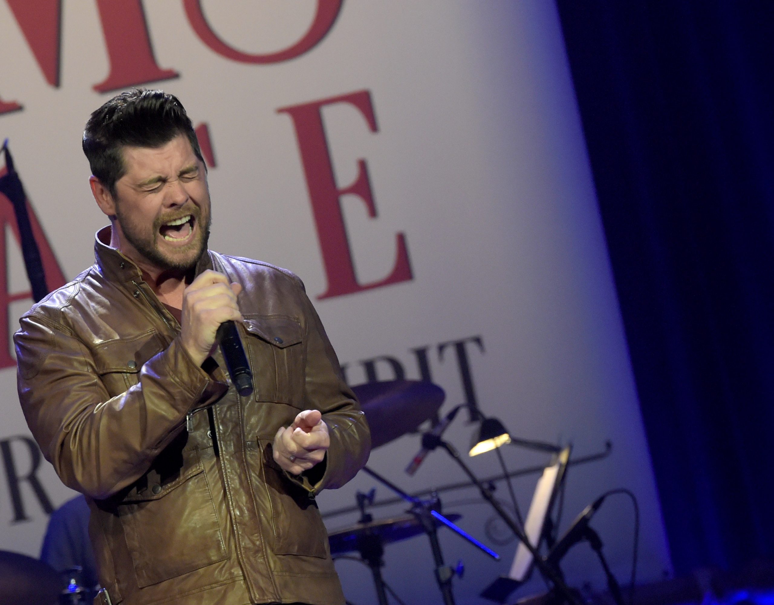 Jason Crabb photo 3