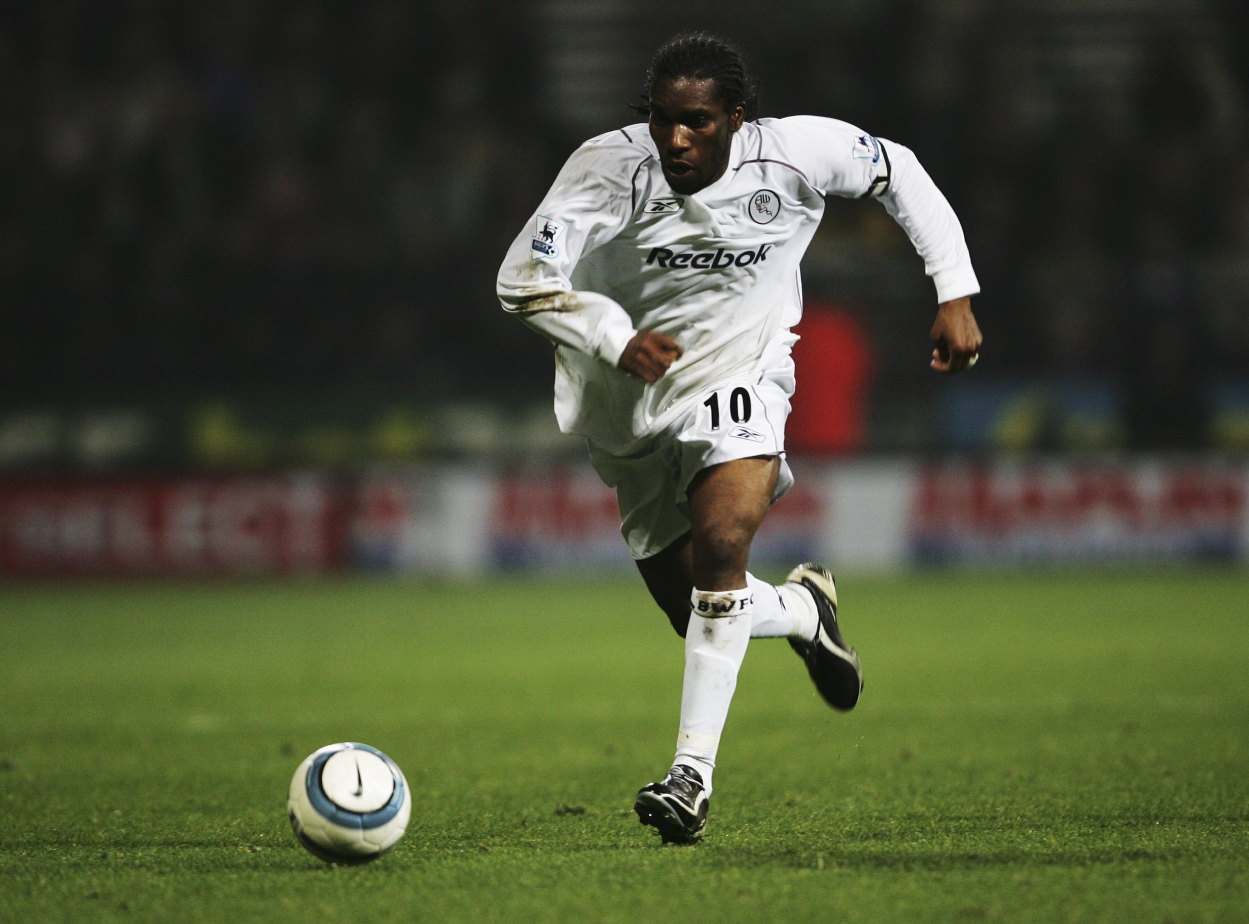 Jay-Jay Okocha photo 2