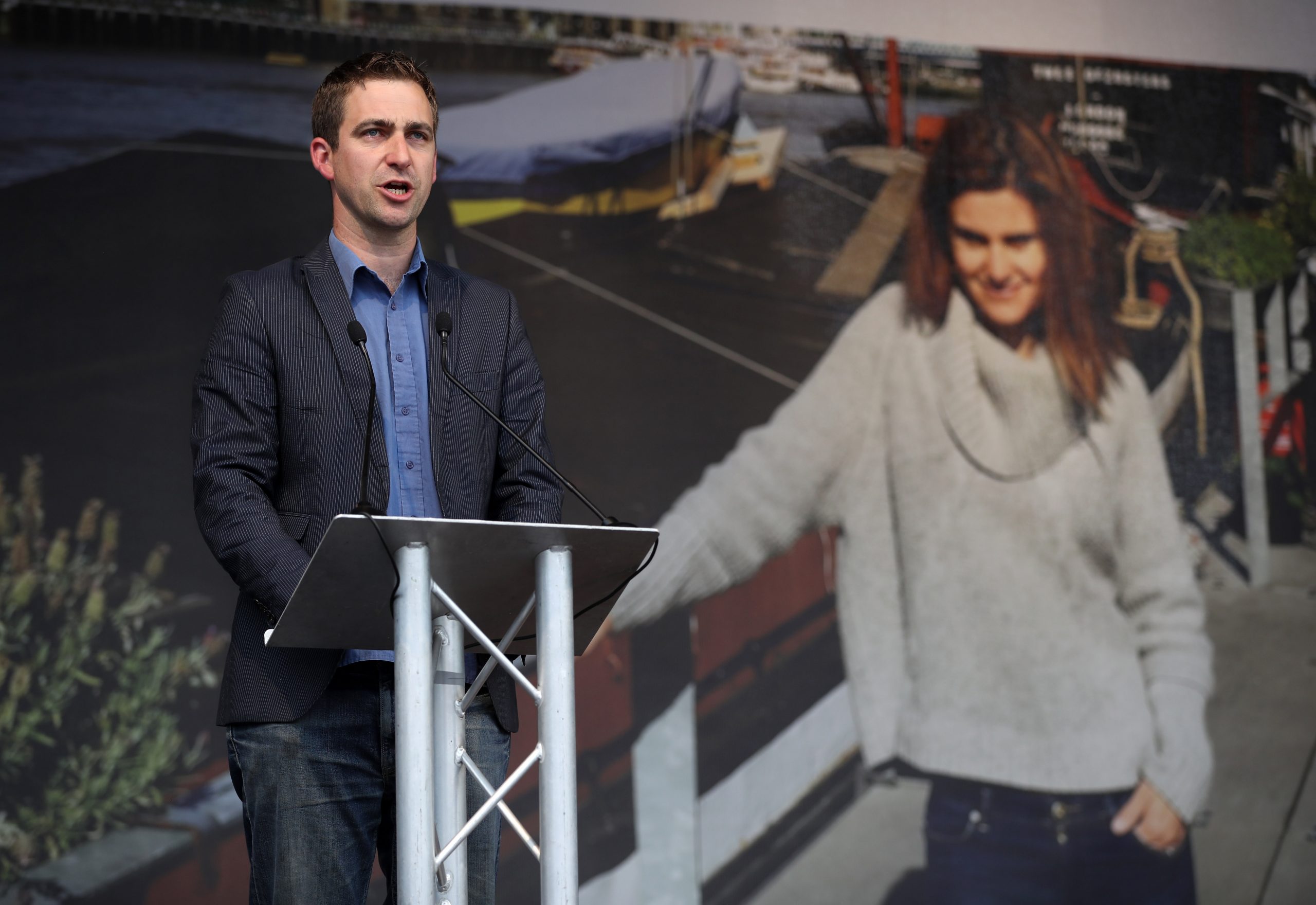 Jo Cox photo 3