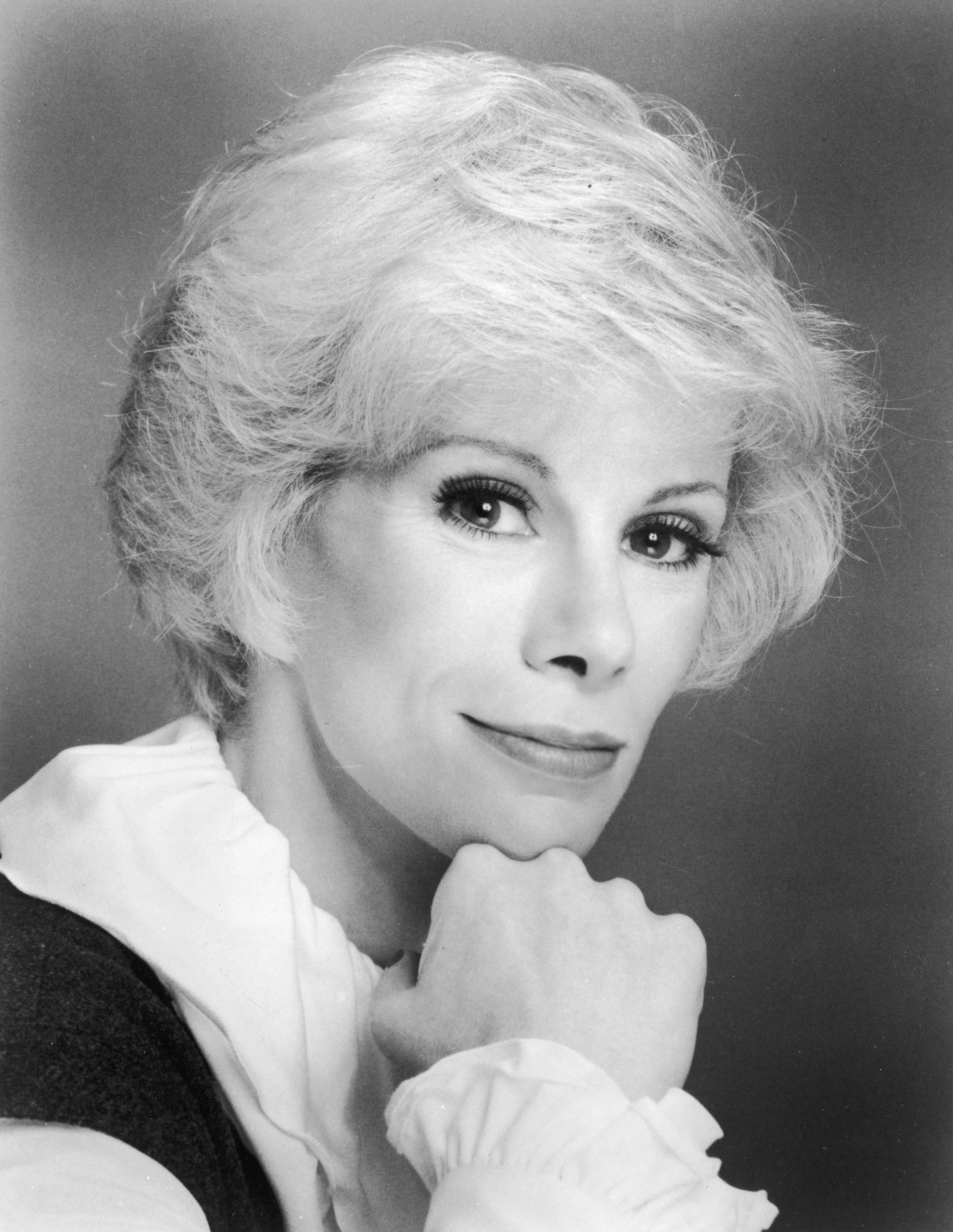 Joan Rivers photo 3