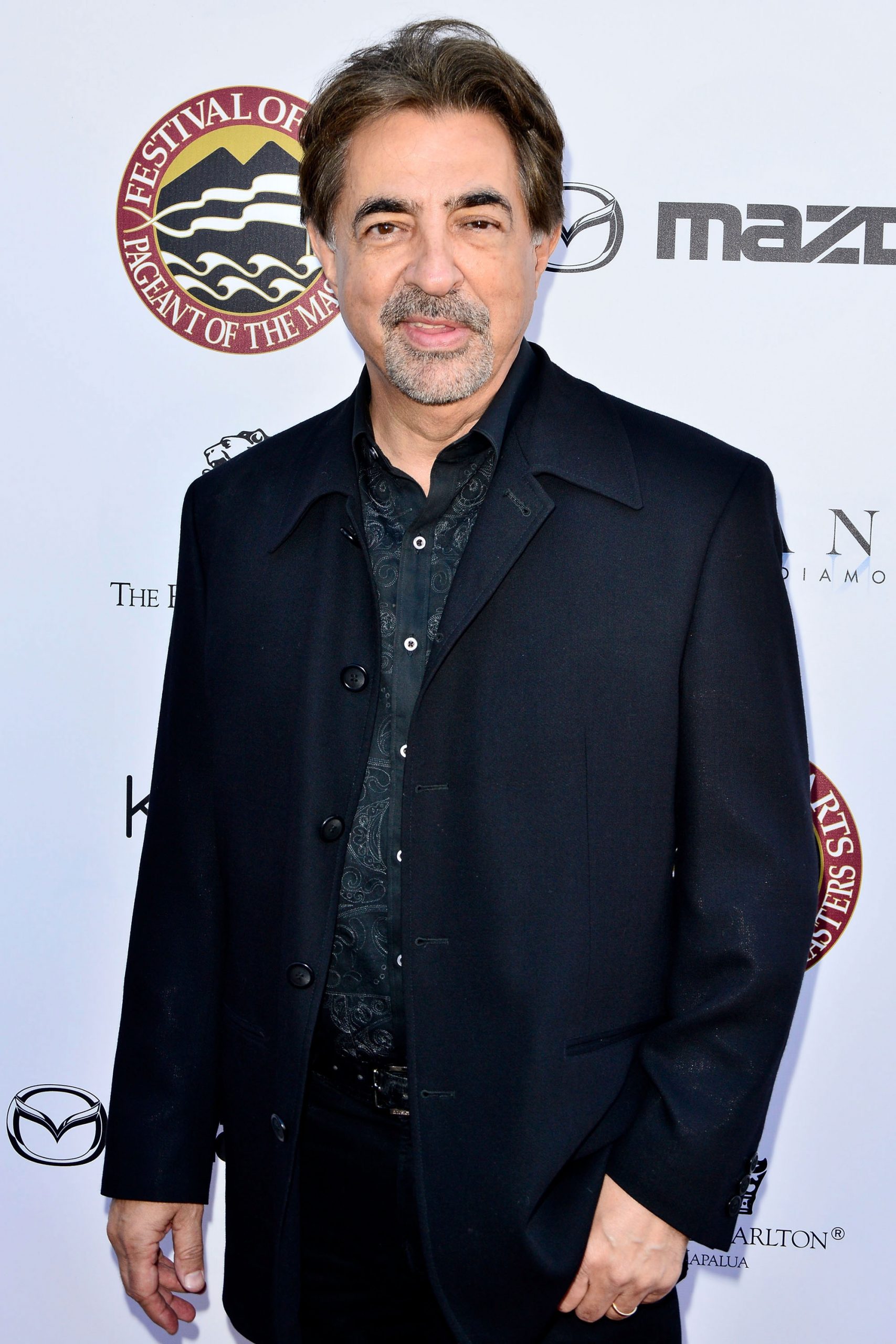 Joe Mantegna photo 2