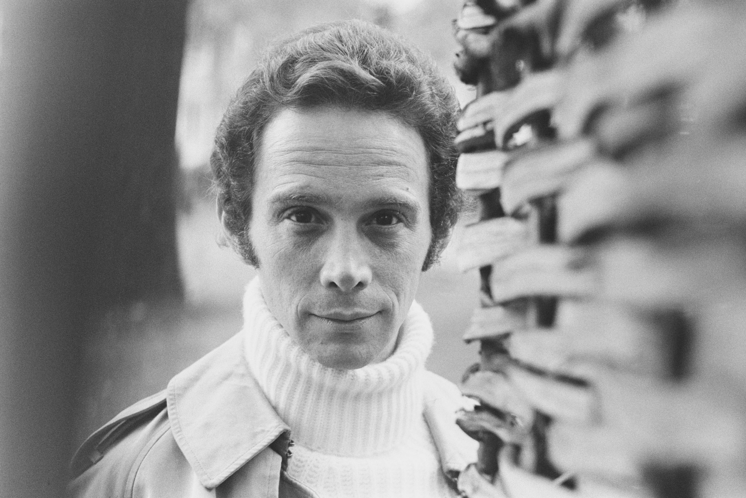 Joel Grey photo 2