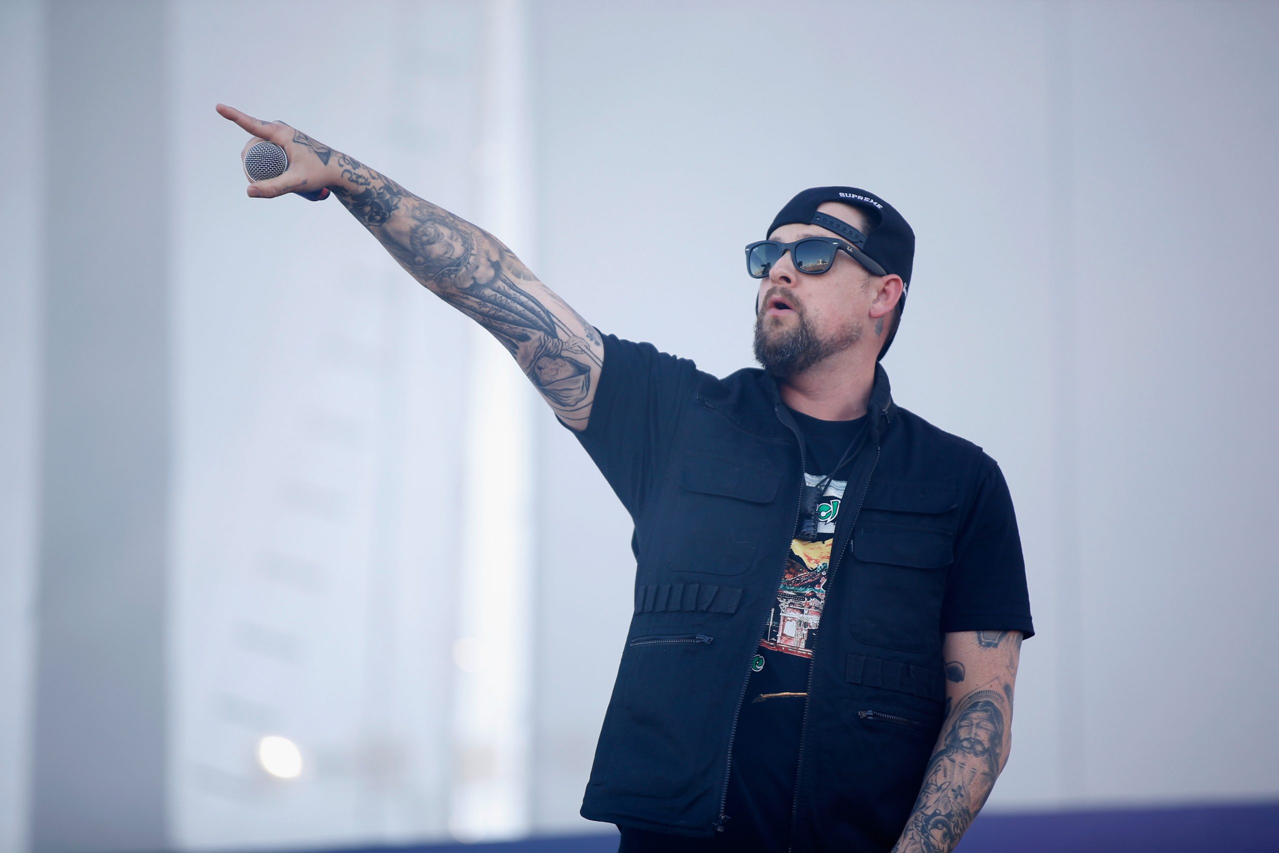 Joel Madden photo 2