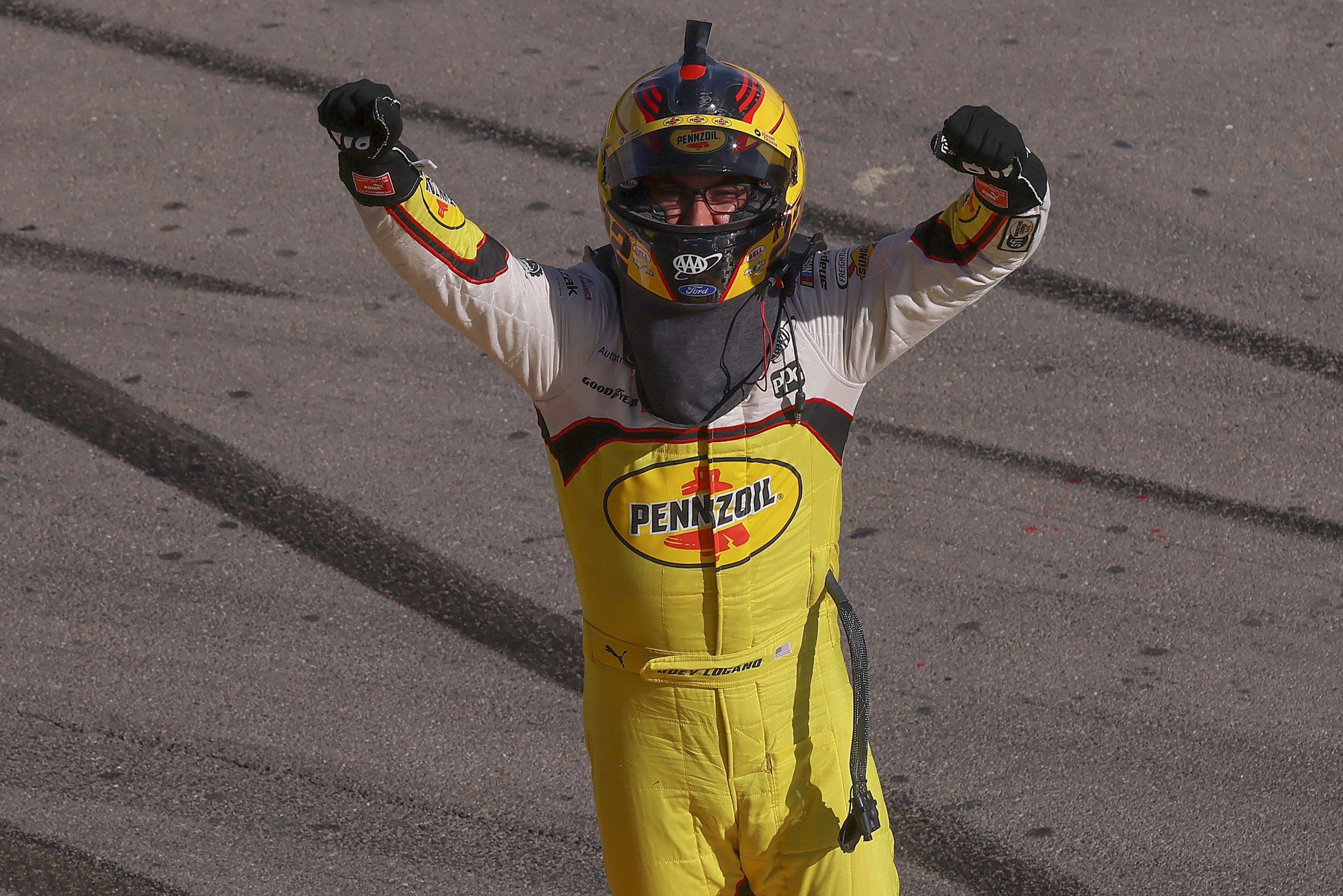 Joey Logano photo 2