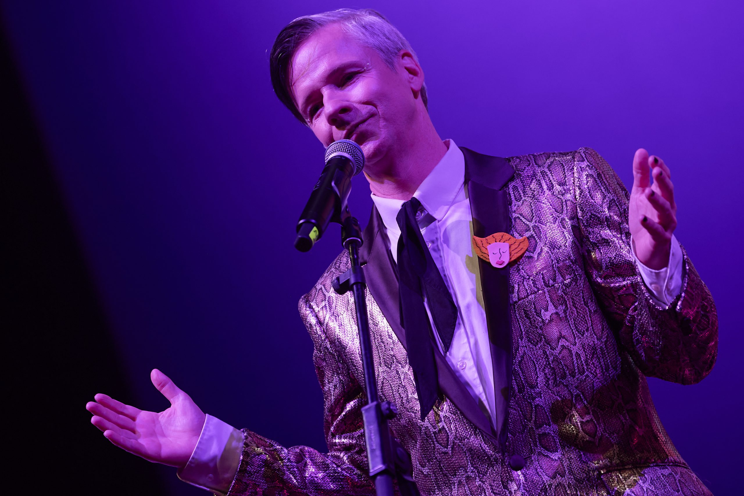 John Cameron Mitchell photo