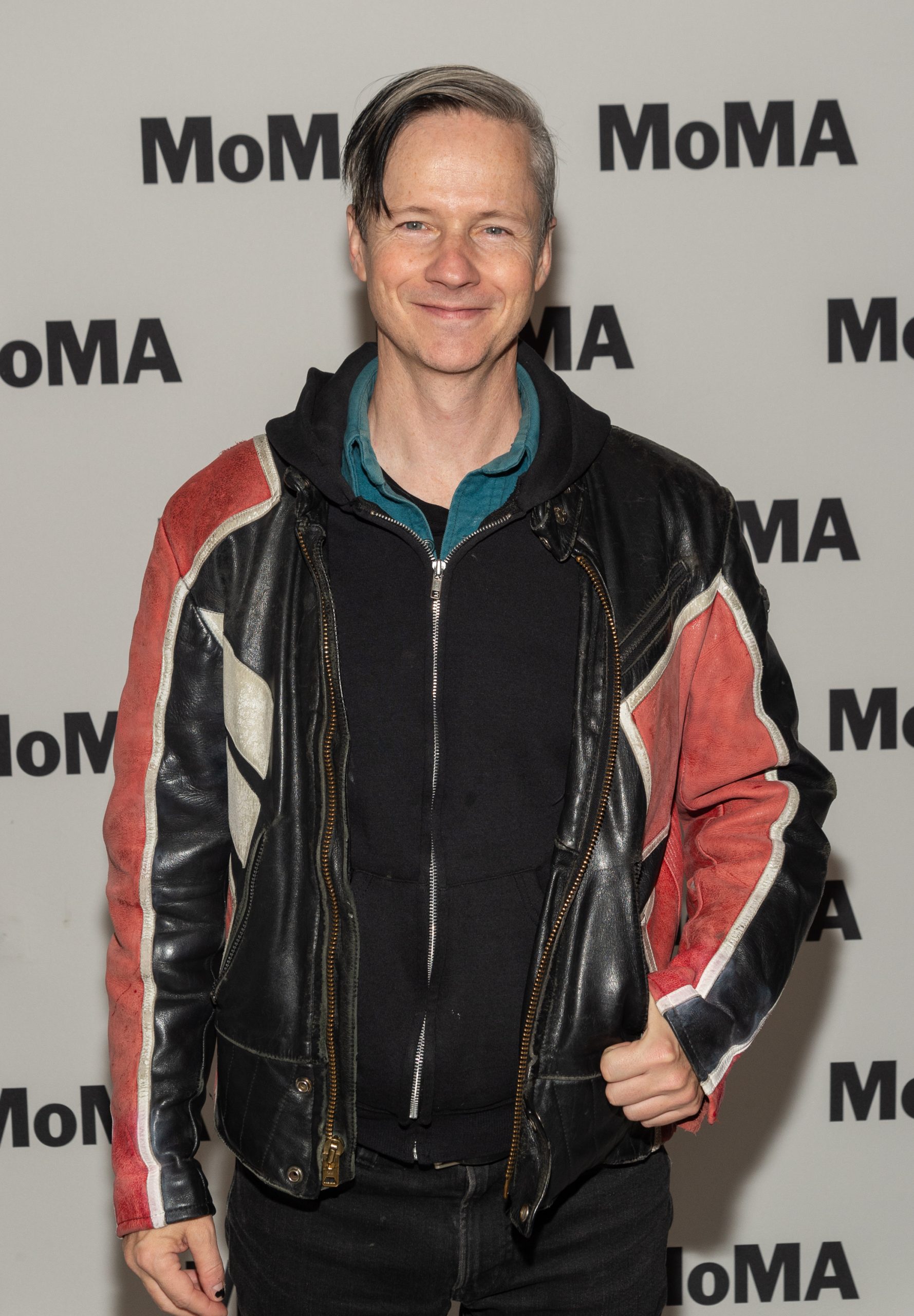 John Cameron Mitchell photo 2