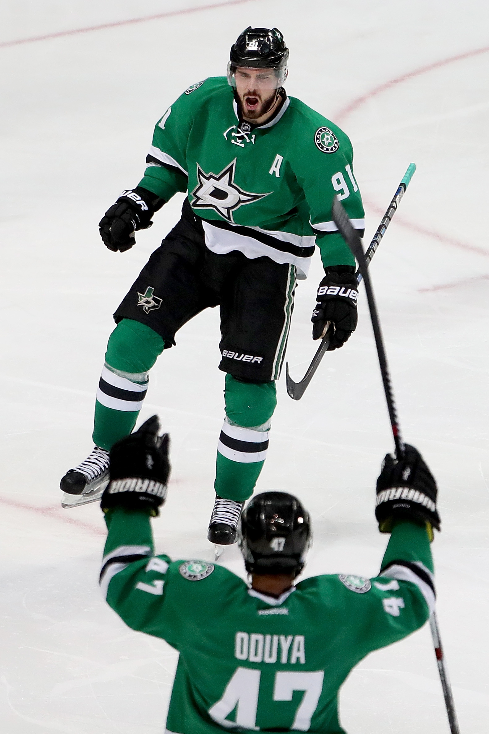 Johnny Oduya photo 3