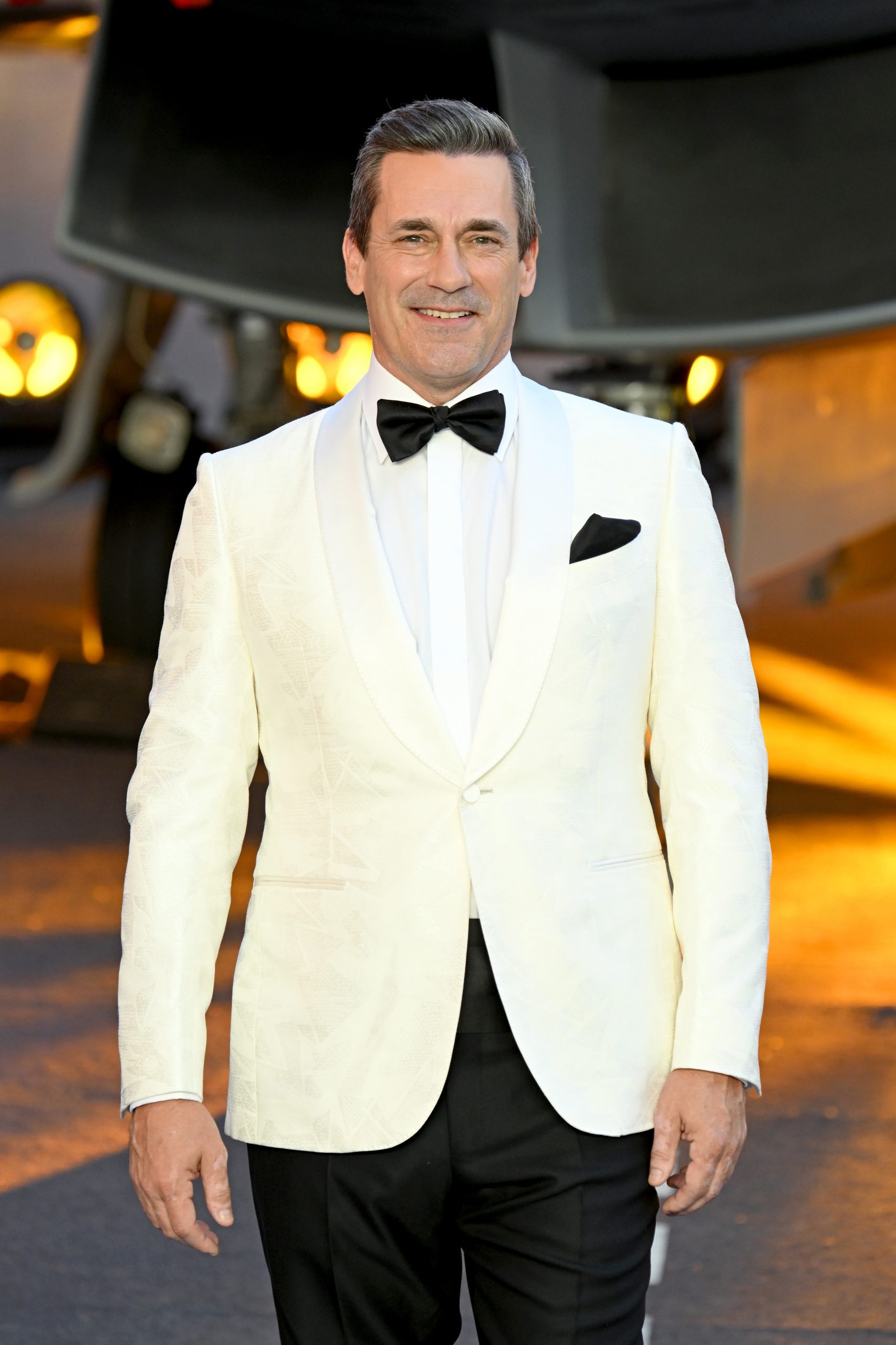 Jon Hamm photo