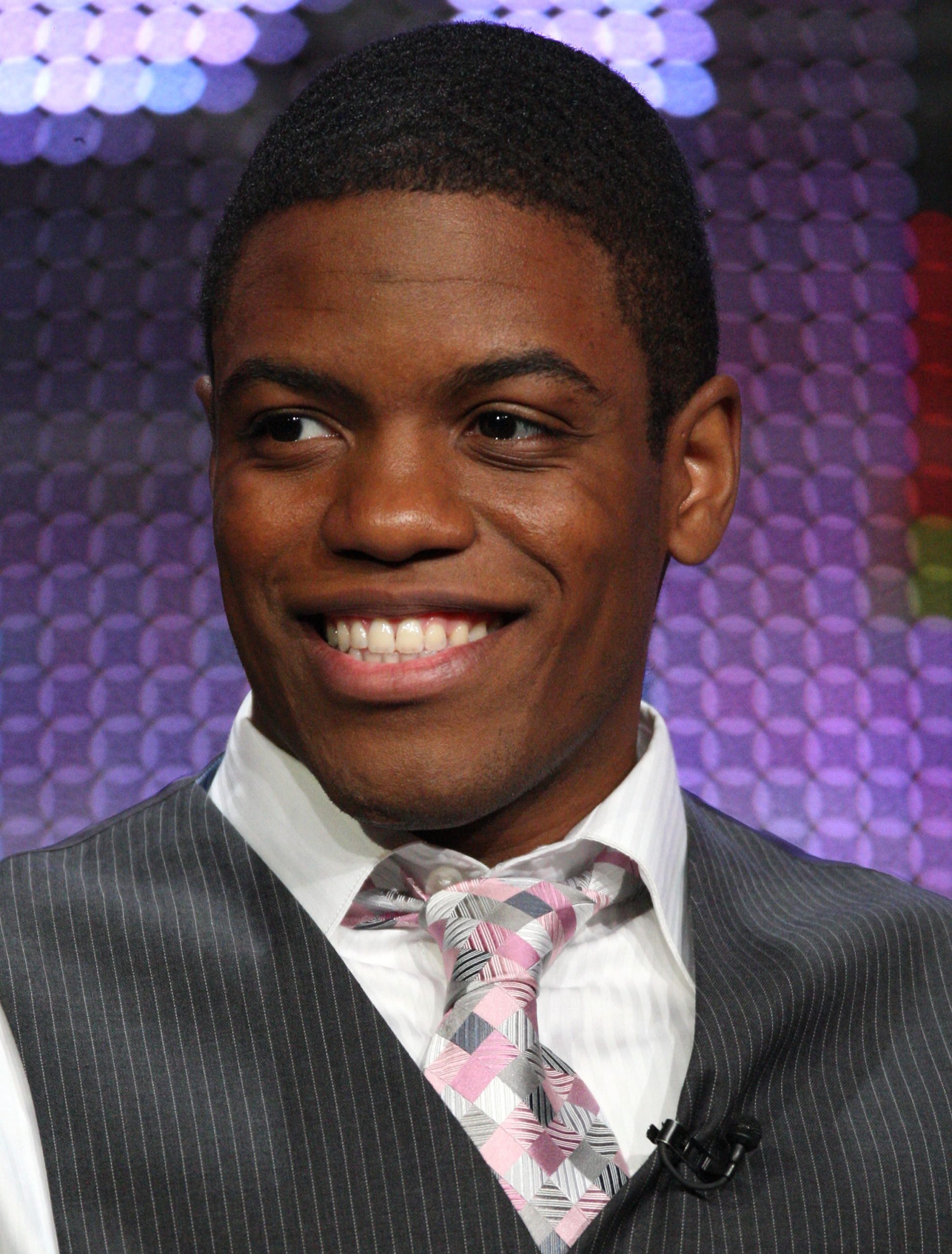 Jon Michael Hill photo 2