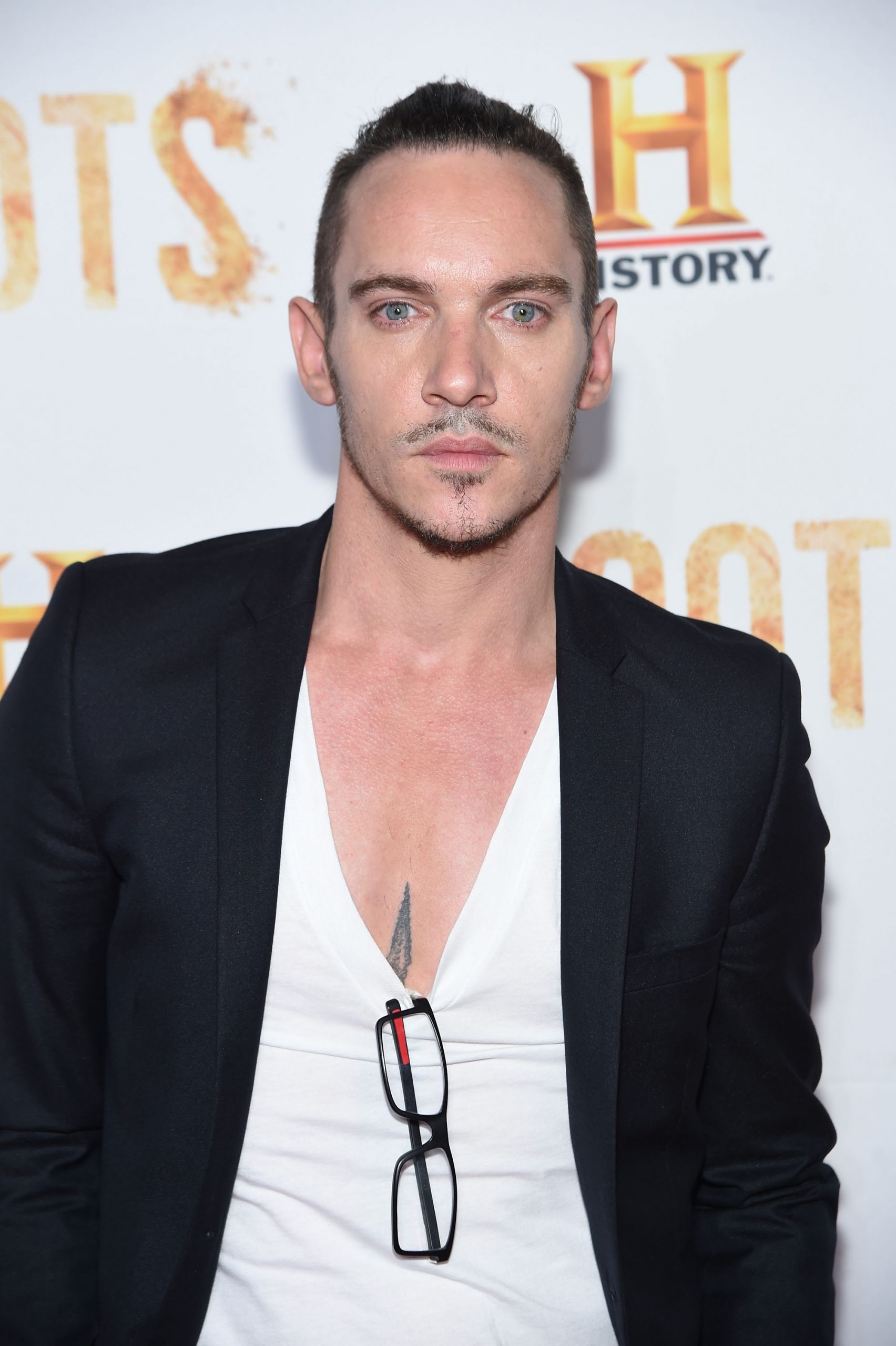 Jonathan Rhys Meyers photo 3