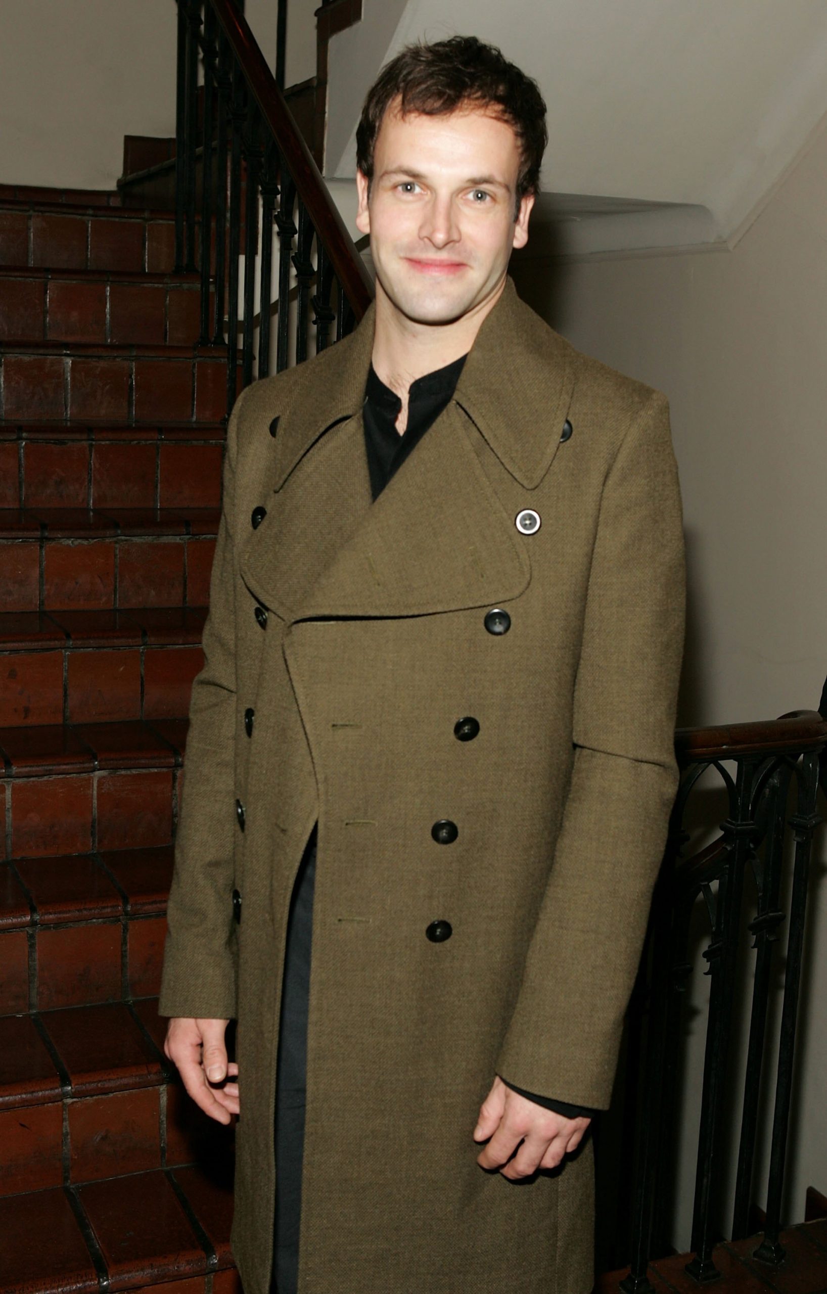 Jonny Lee Miller photo 3