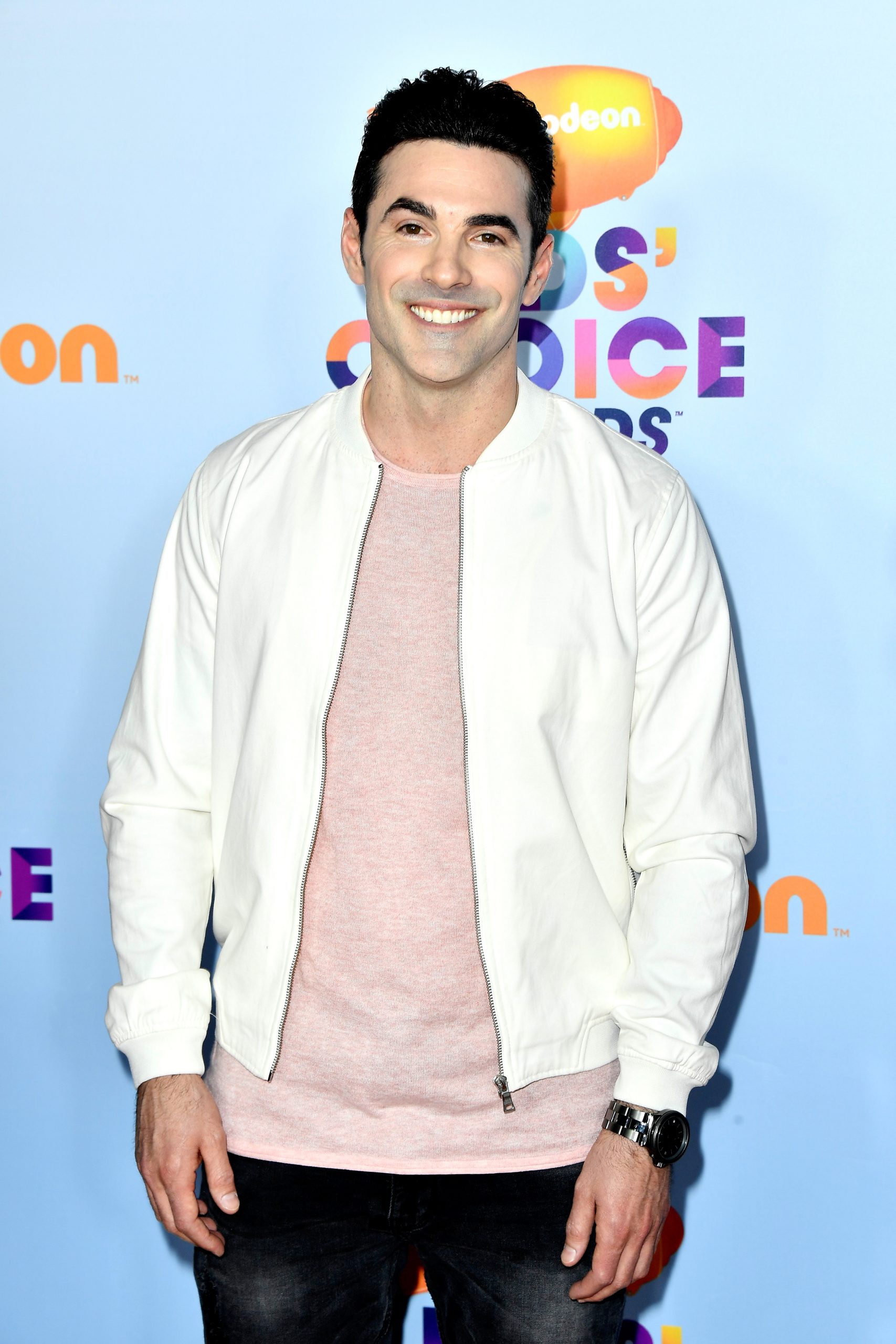 Josh Server photo 3