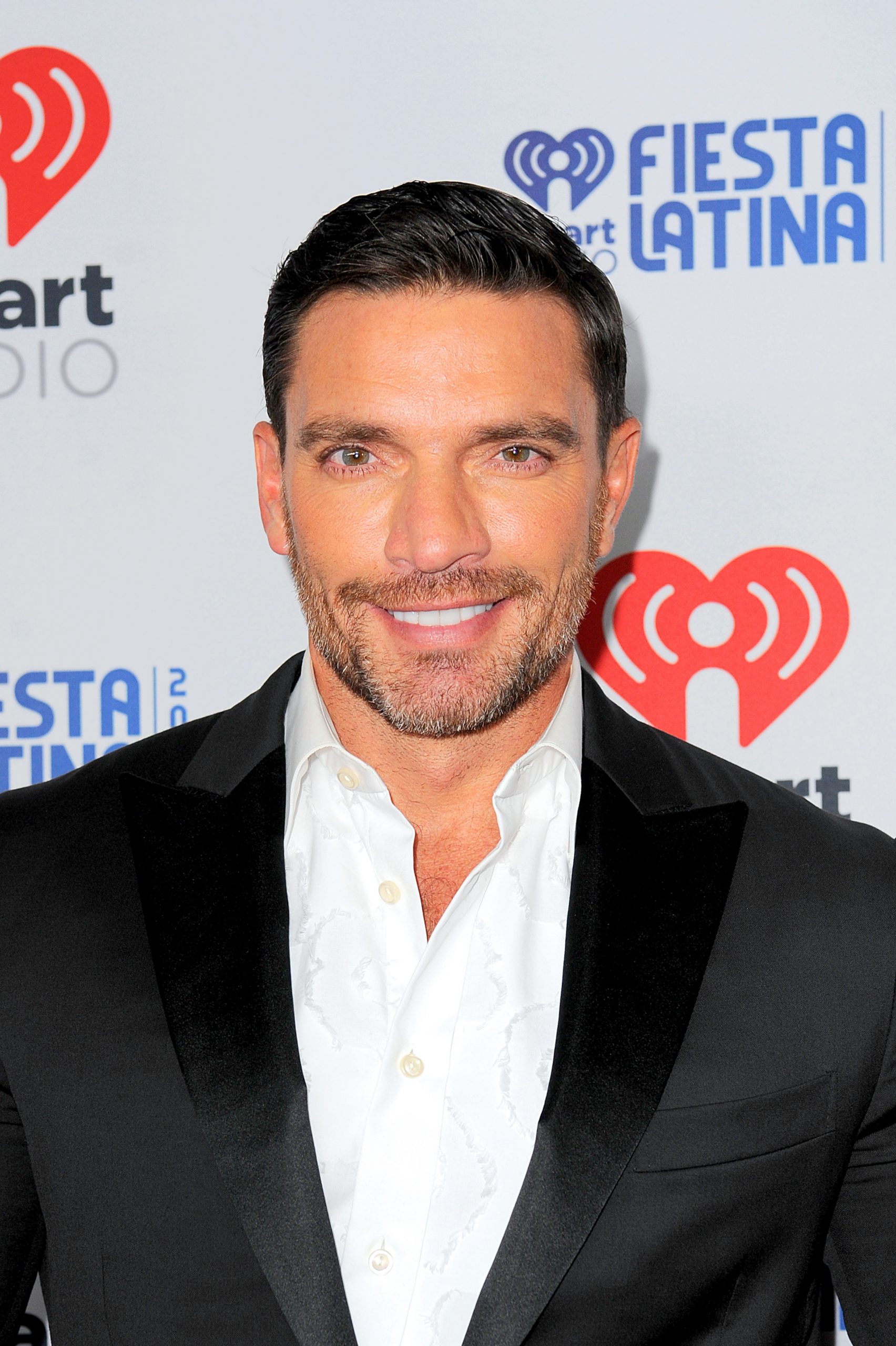 Julian Gil photo 2