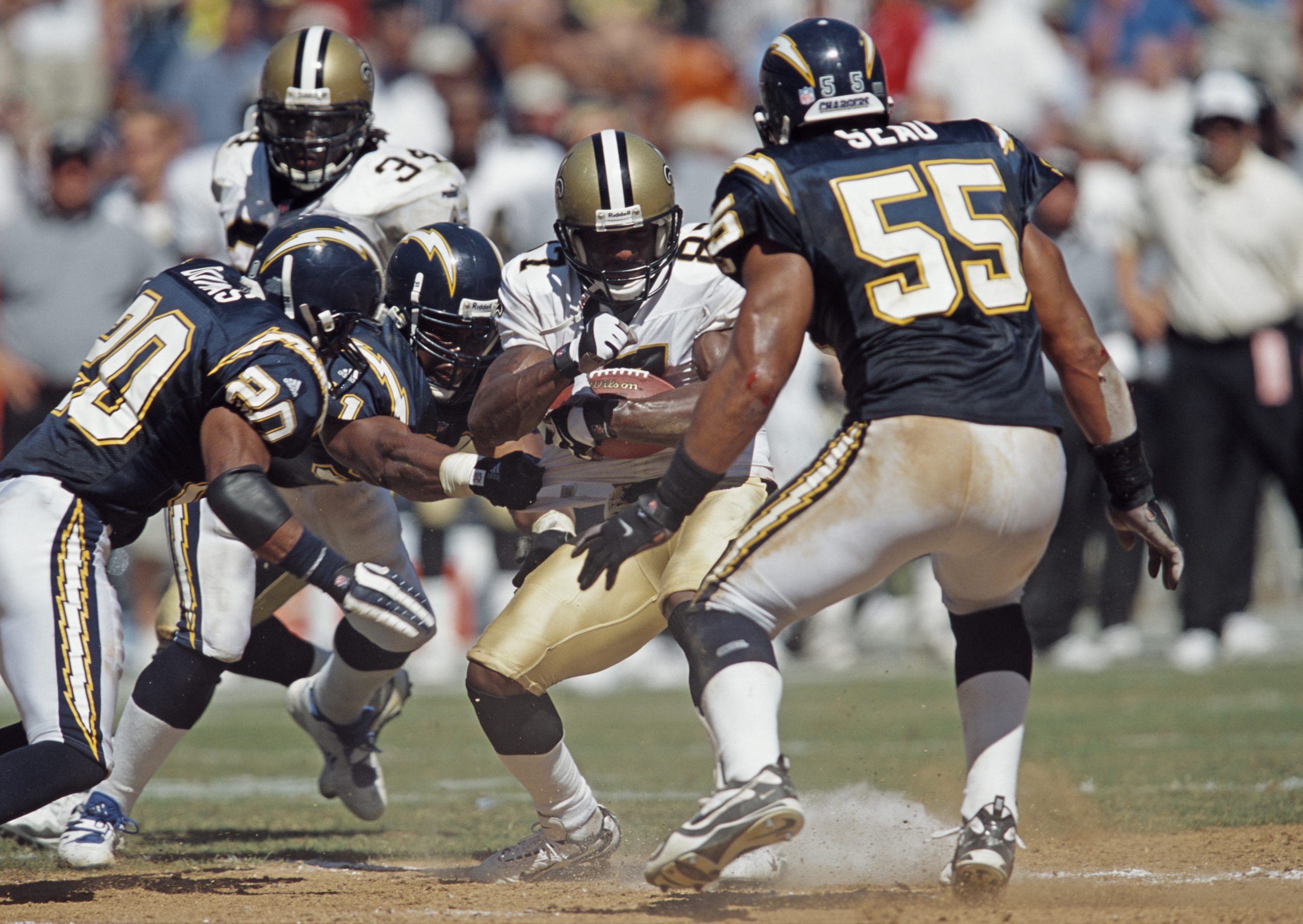 Junior Seau photo 3