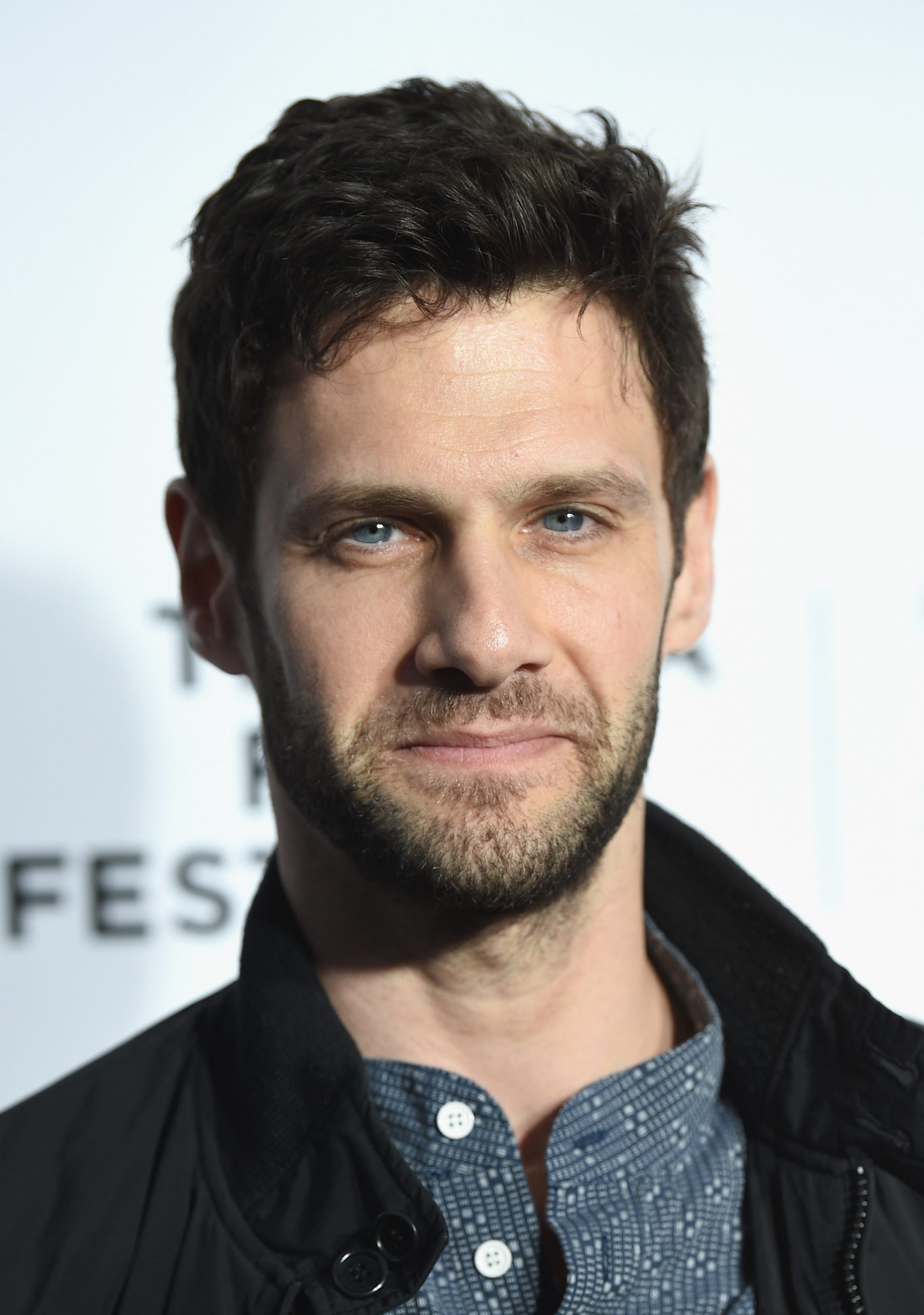 Justin Bartha photo 3