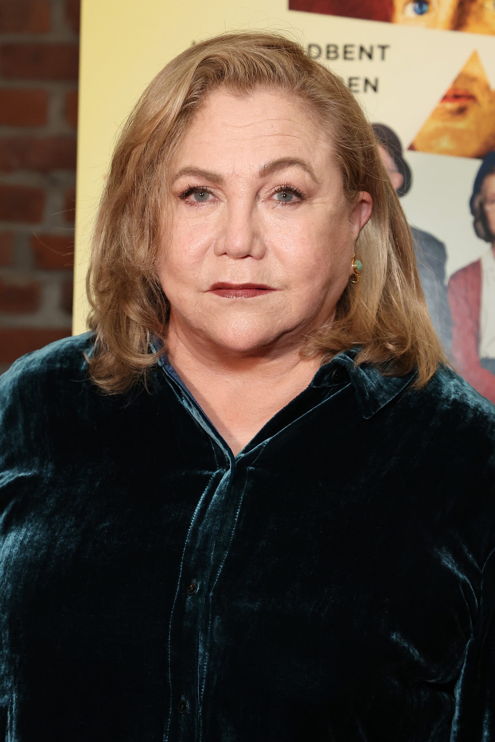 Kathleen Turner photo