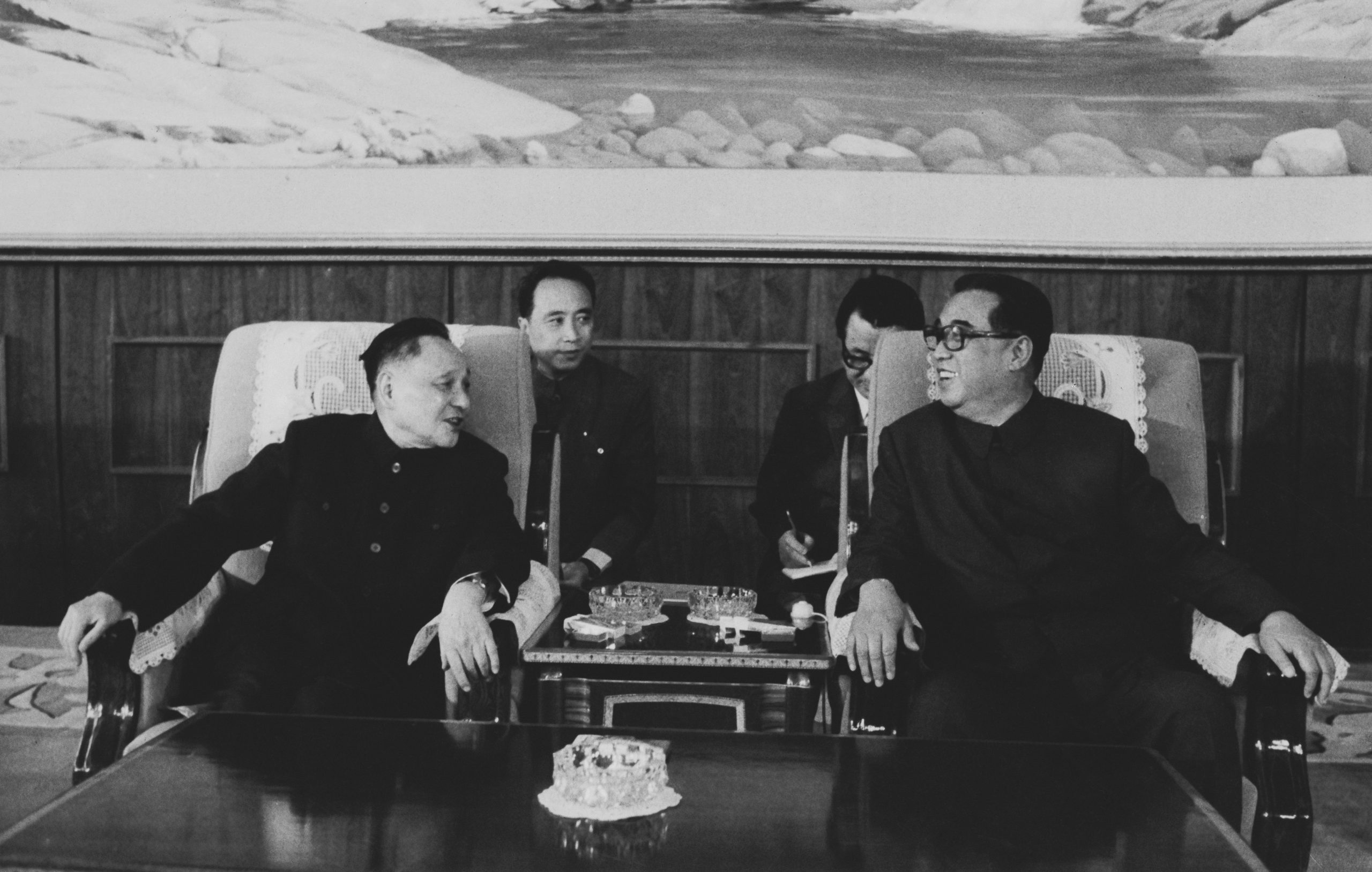 Kim Il-sung photo 2