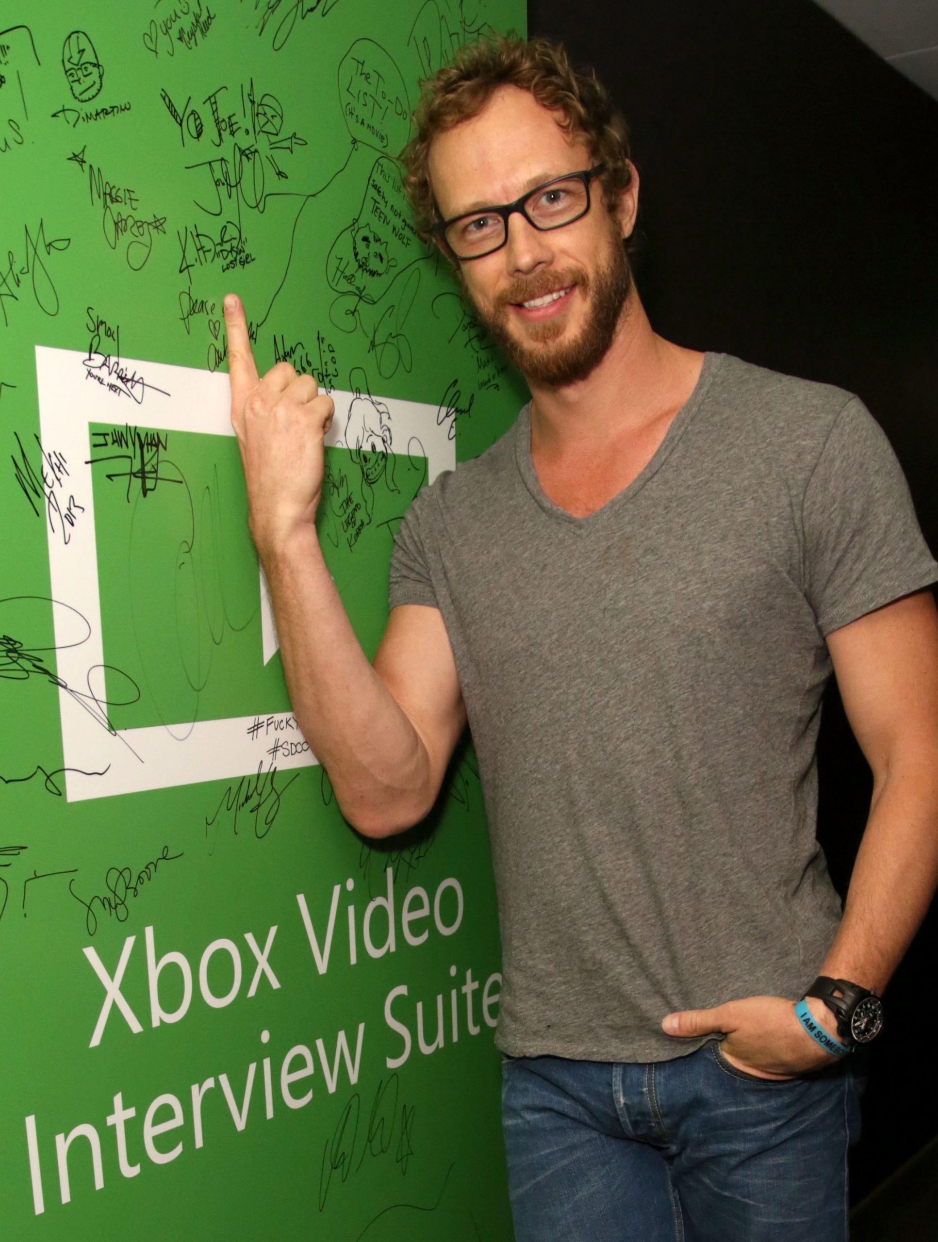 Kris Holden-Ried photo 3