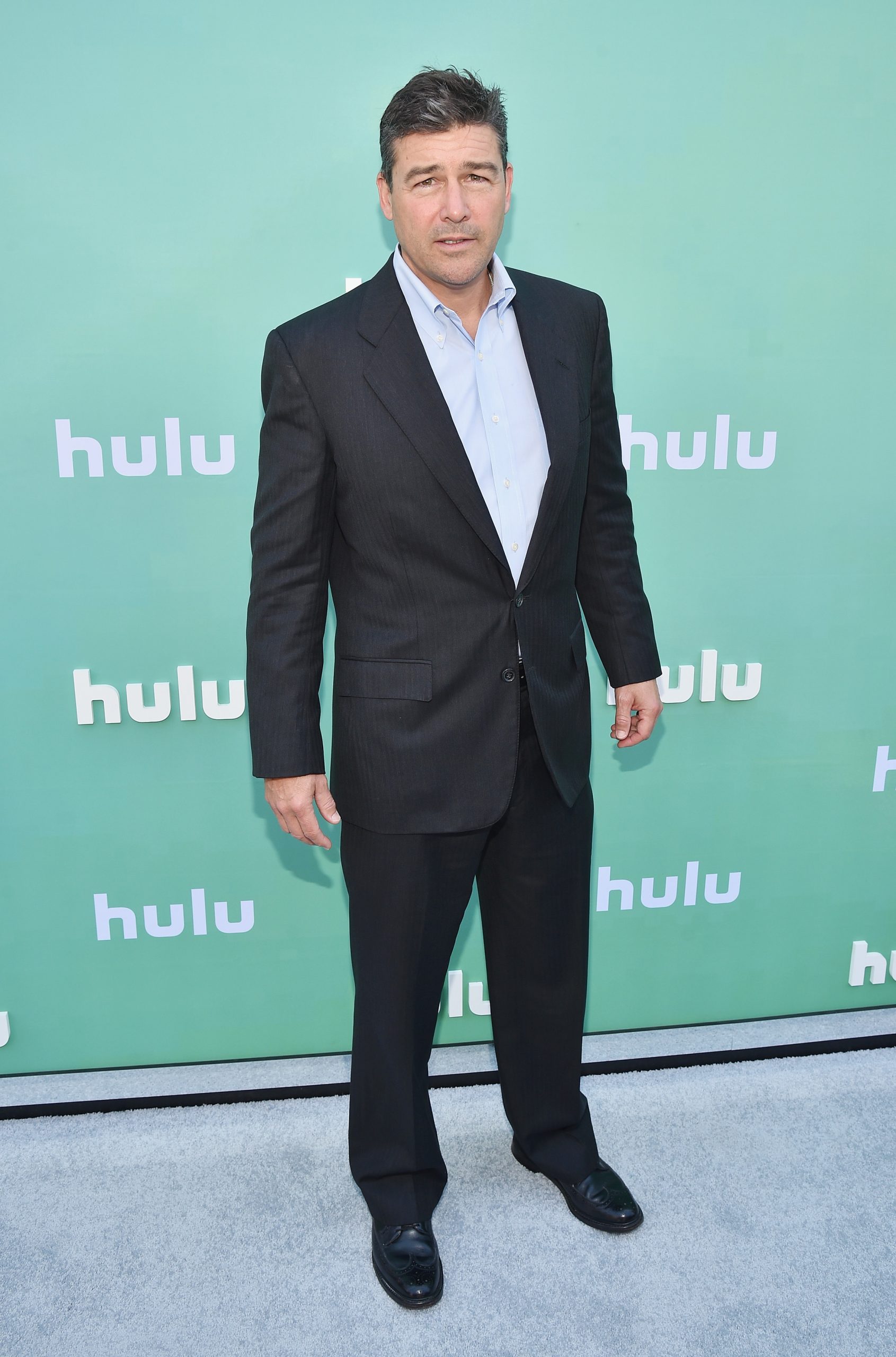 Kyle Chandler photo