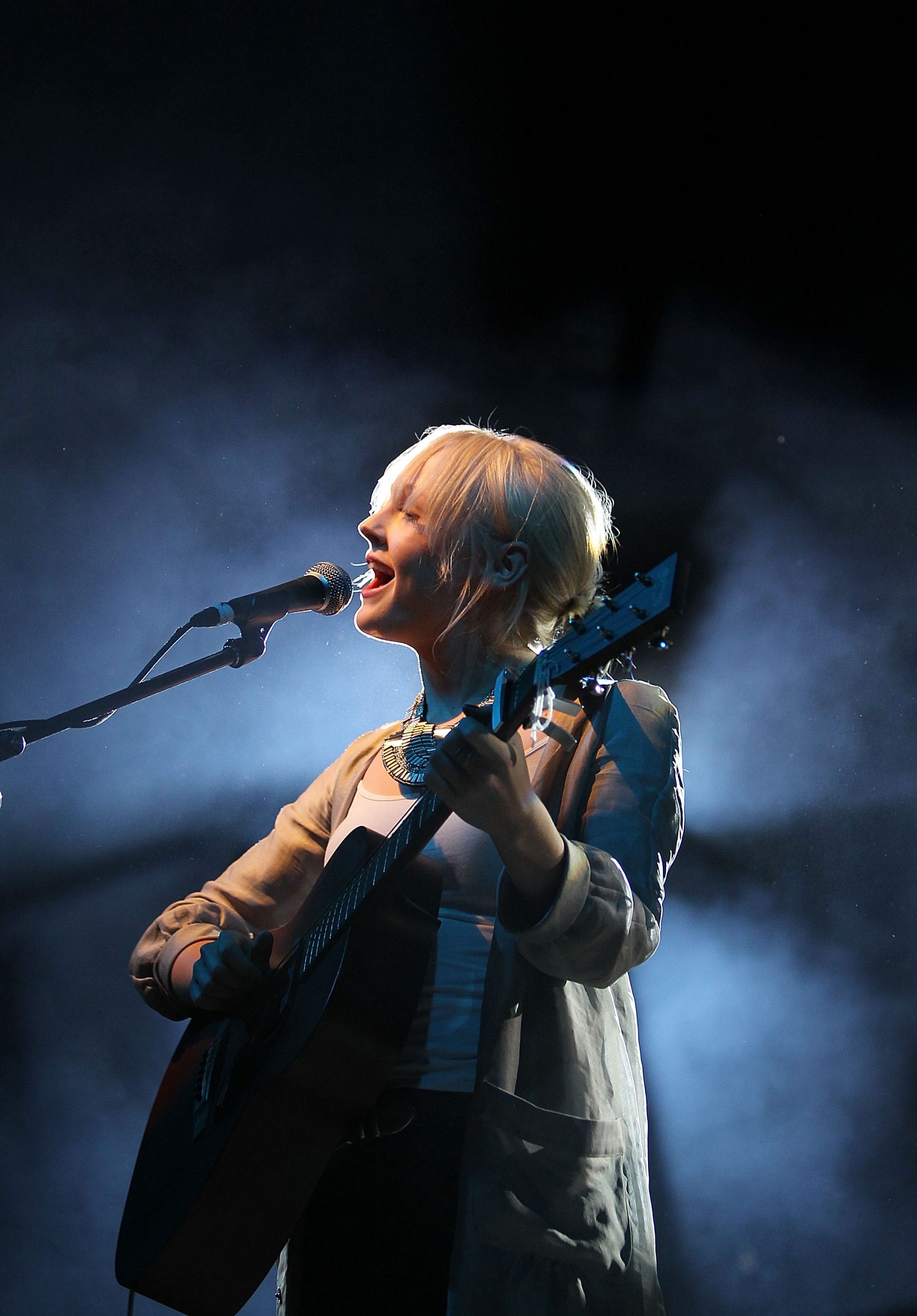 Laura Marling photo