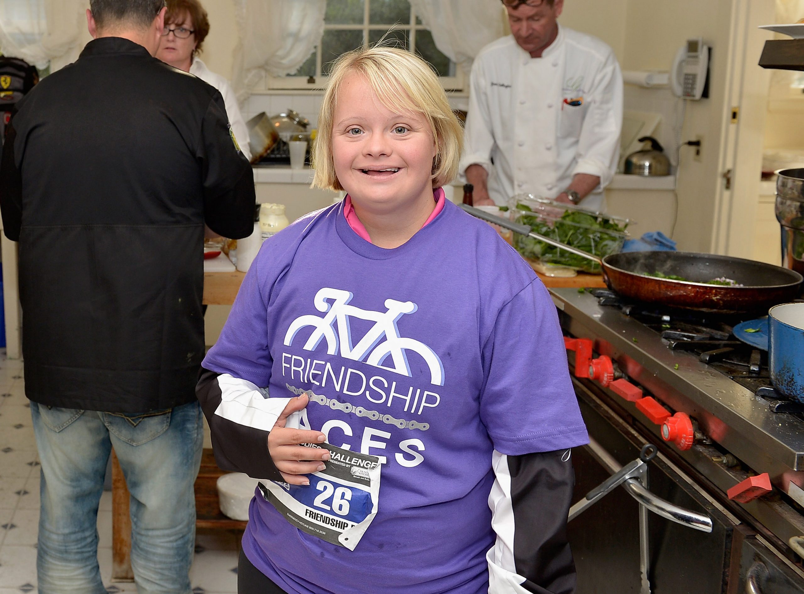 Lauren Potter photo 3