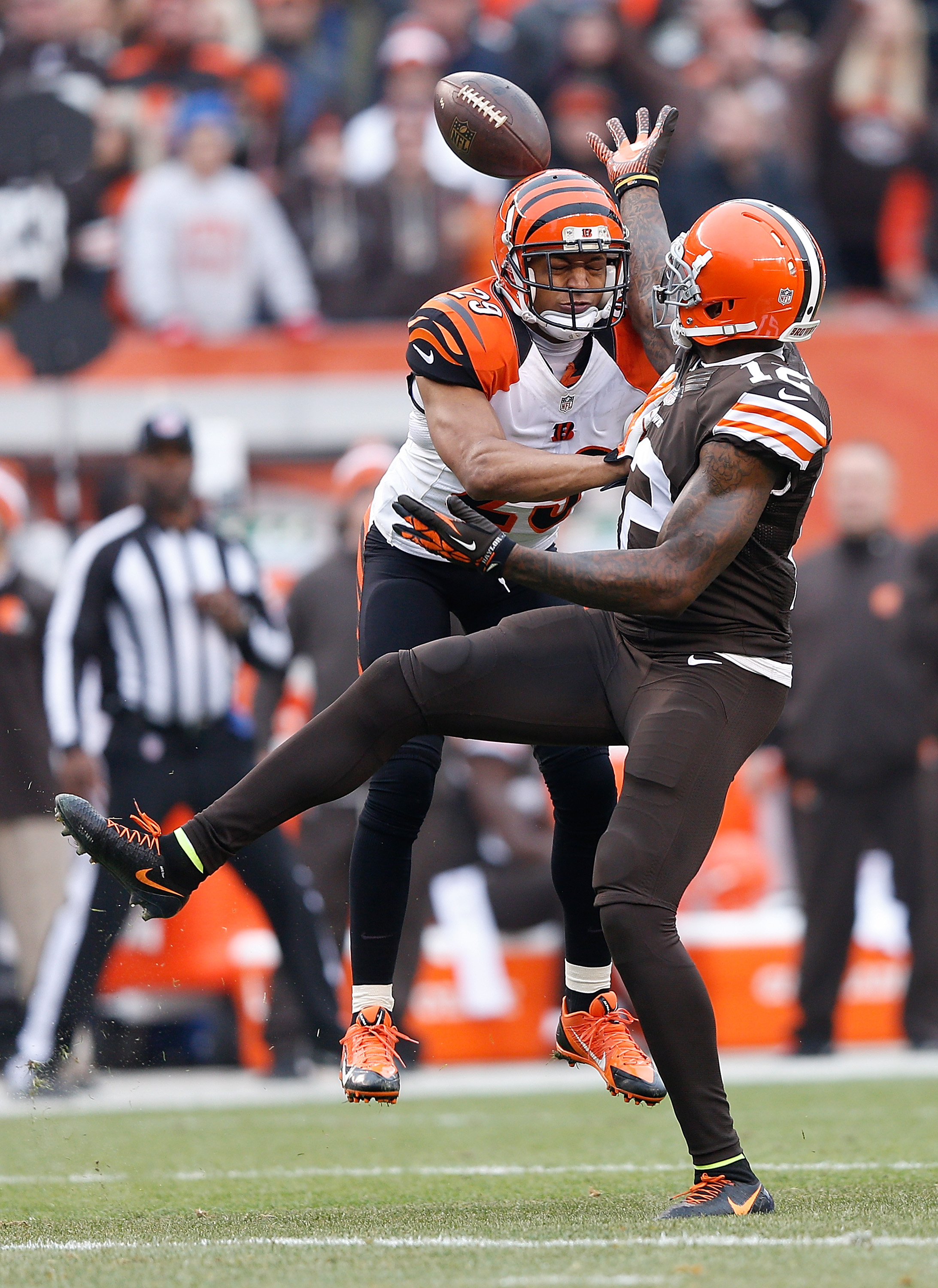 Leon Hall Net Worth in 2023 Wiki, Age, Weight and Height