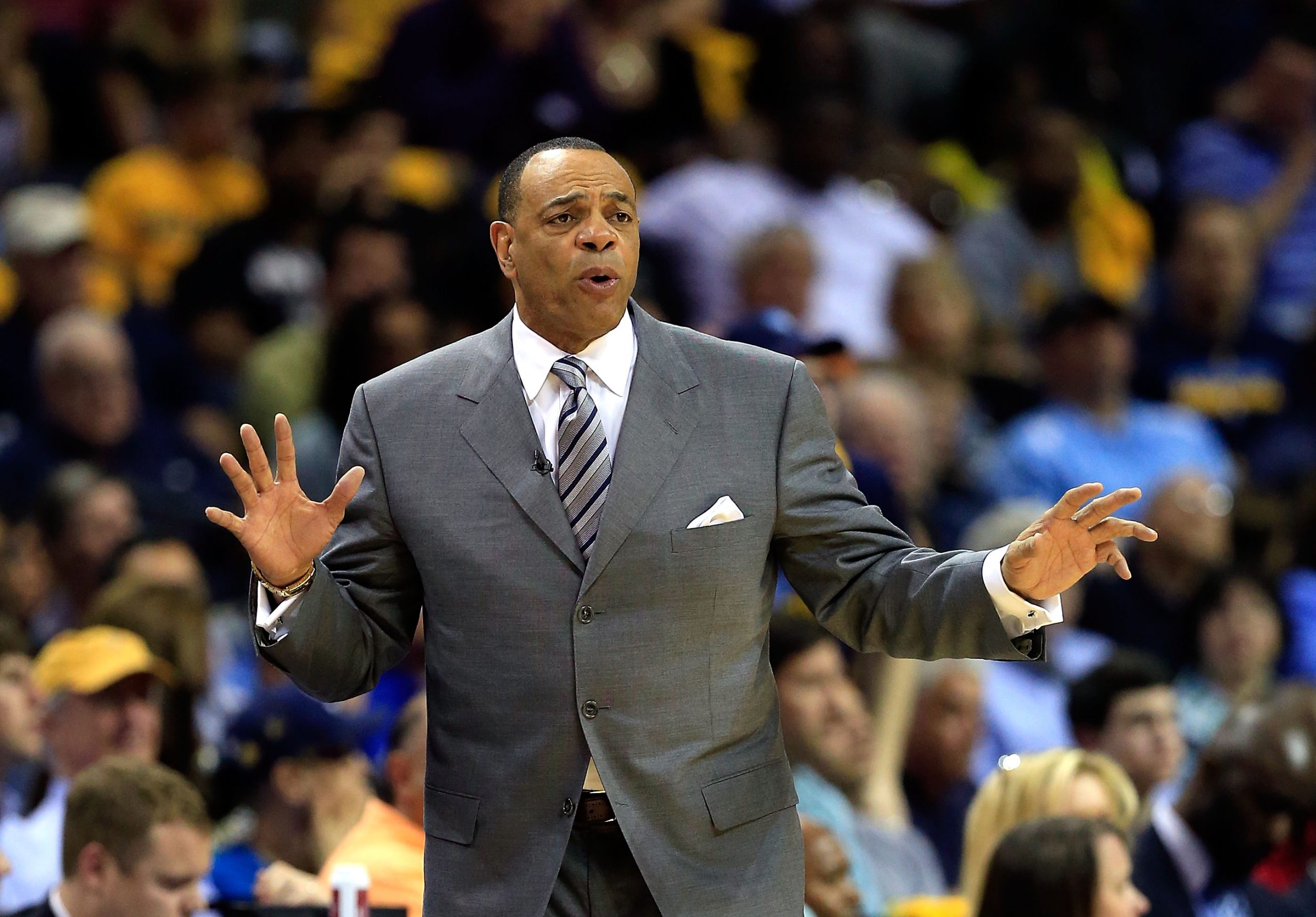 Lionel Hollins photo 3