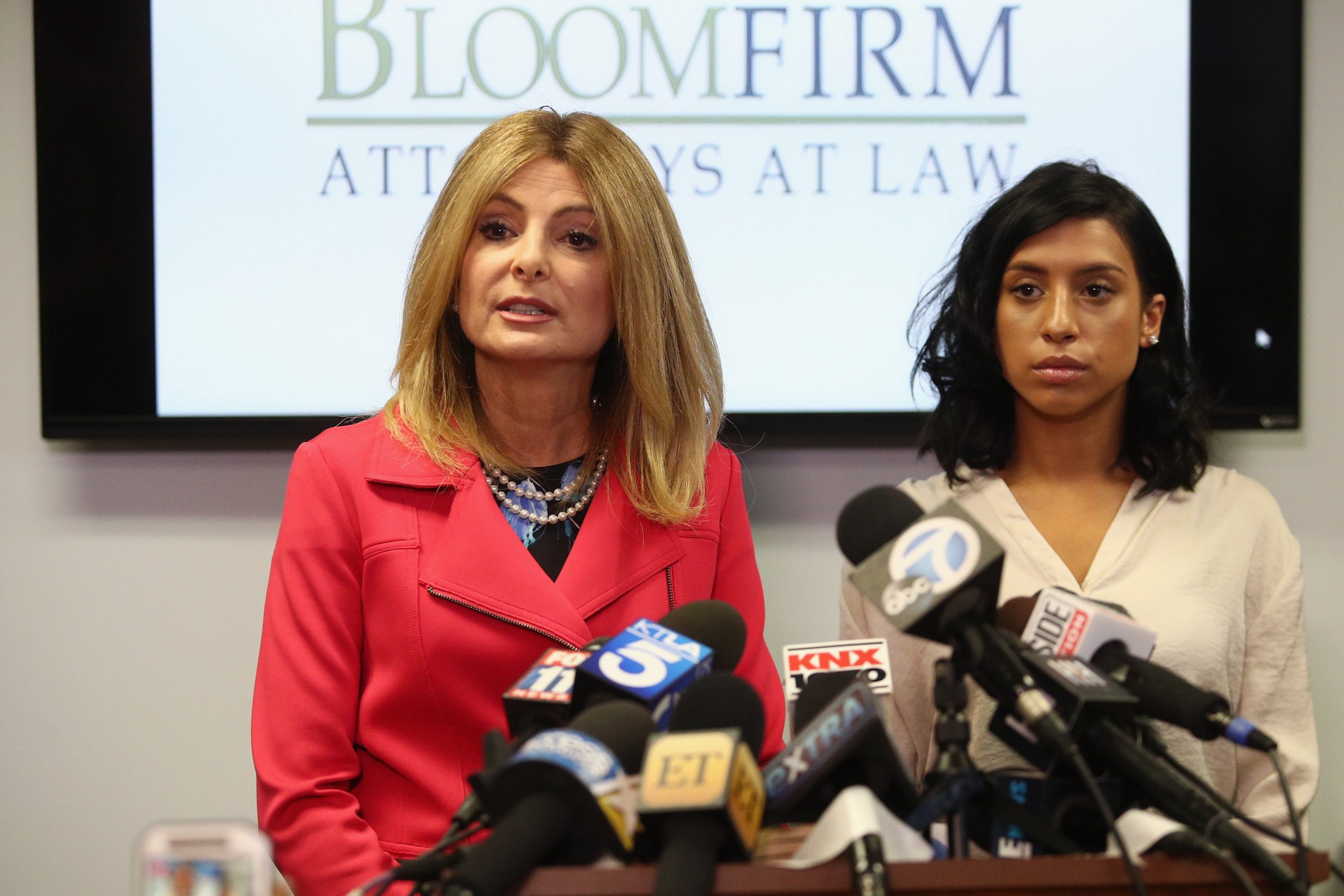 Lisa Bloom photo 3