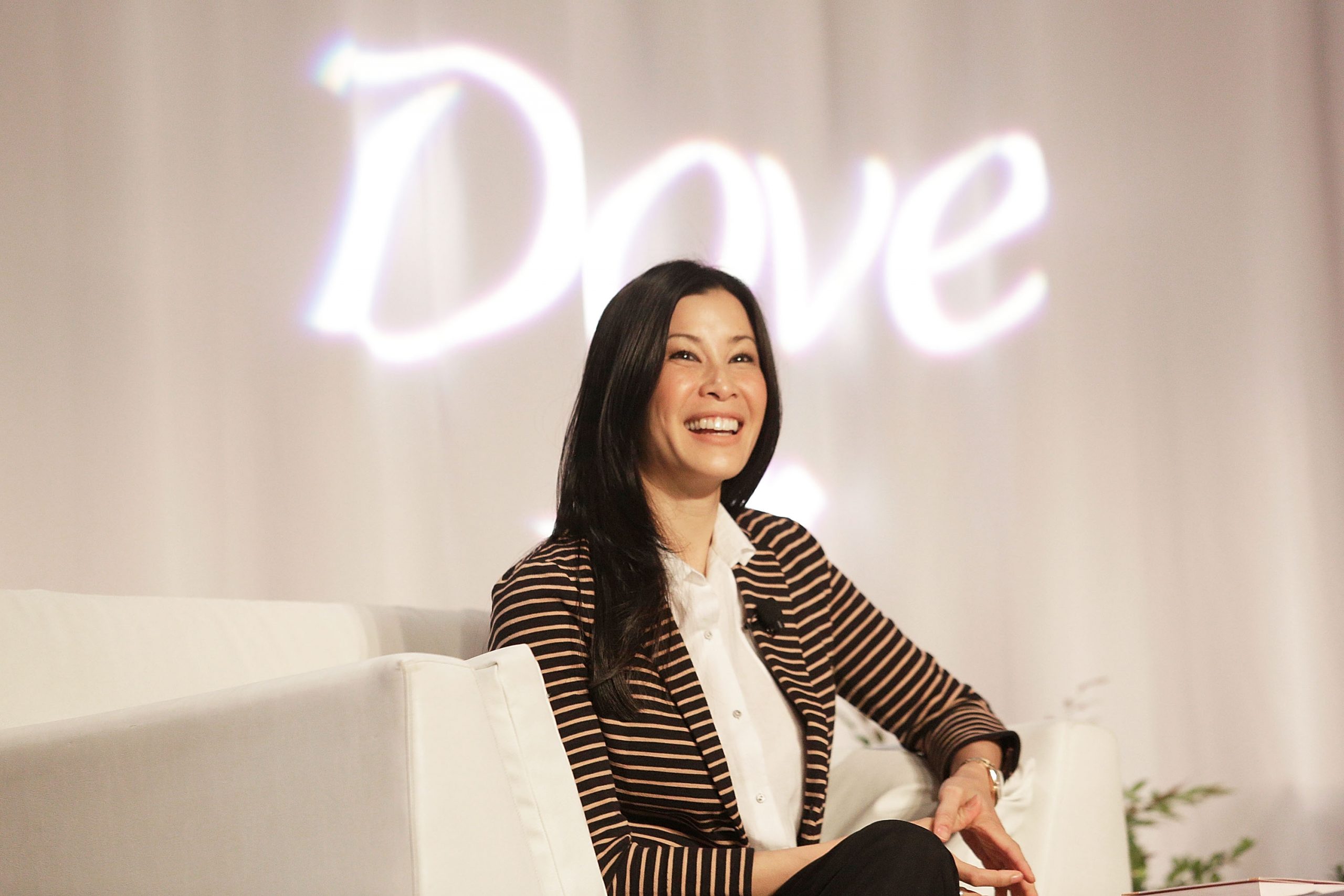 Lisa Ling photo