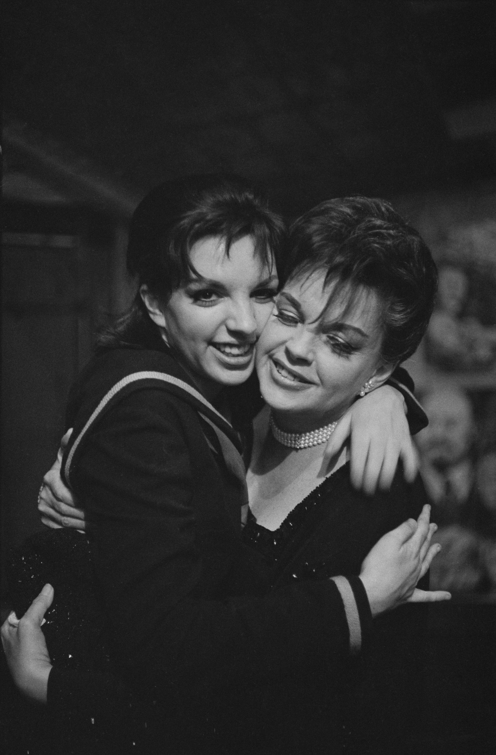 Liza Minnelli photo 2