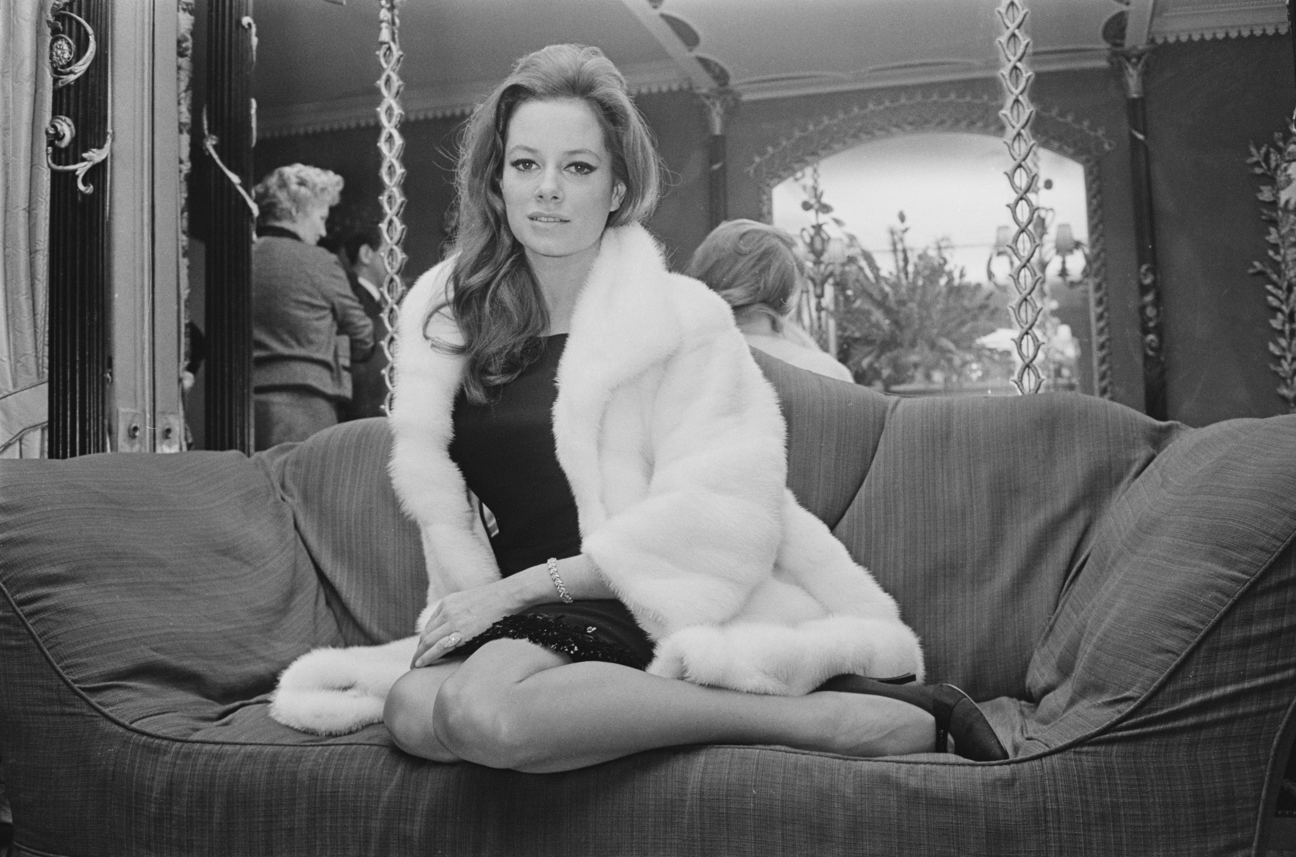 Luciana Paluzzi photo