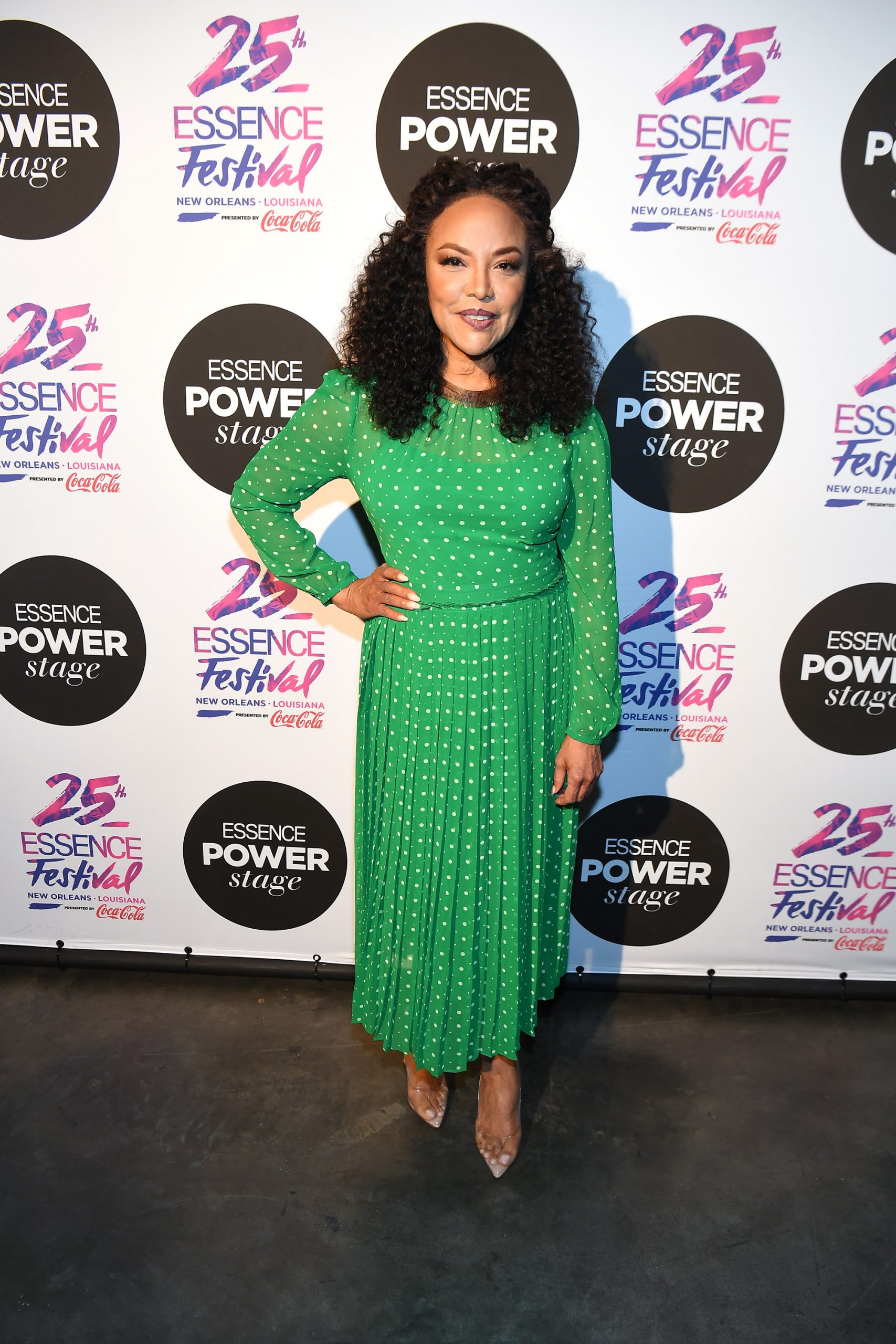 Lynn Whitfield photo 2