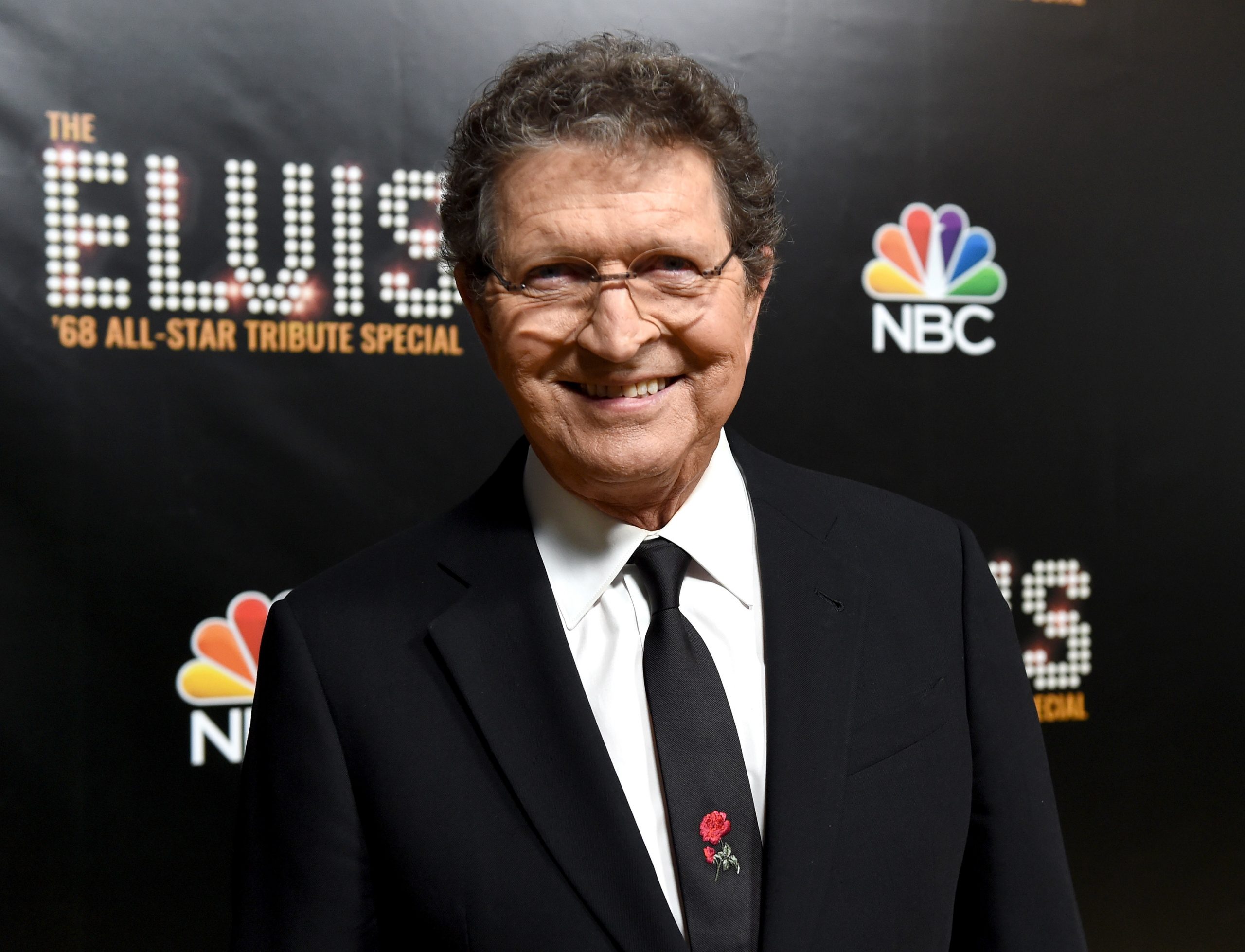 Mac Davis photo 3