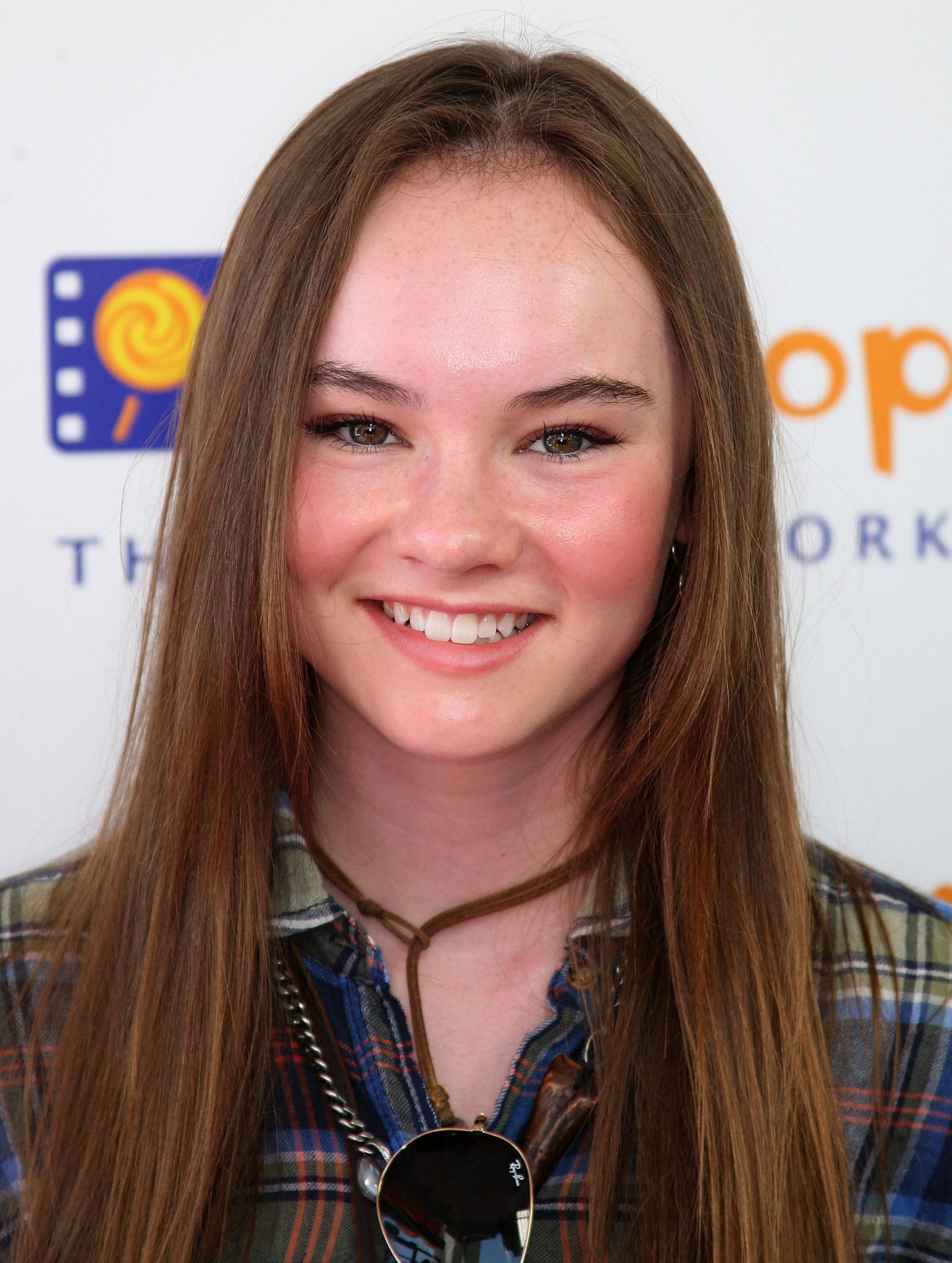 Madeline Carroll photo