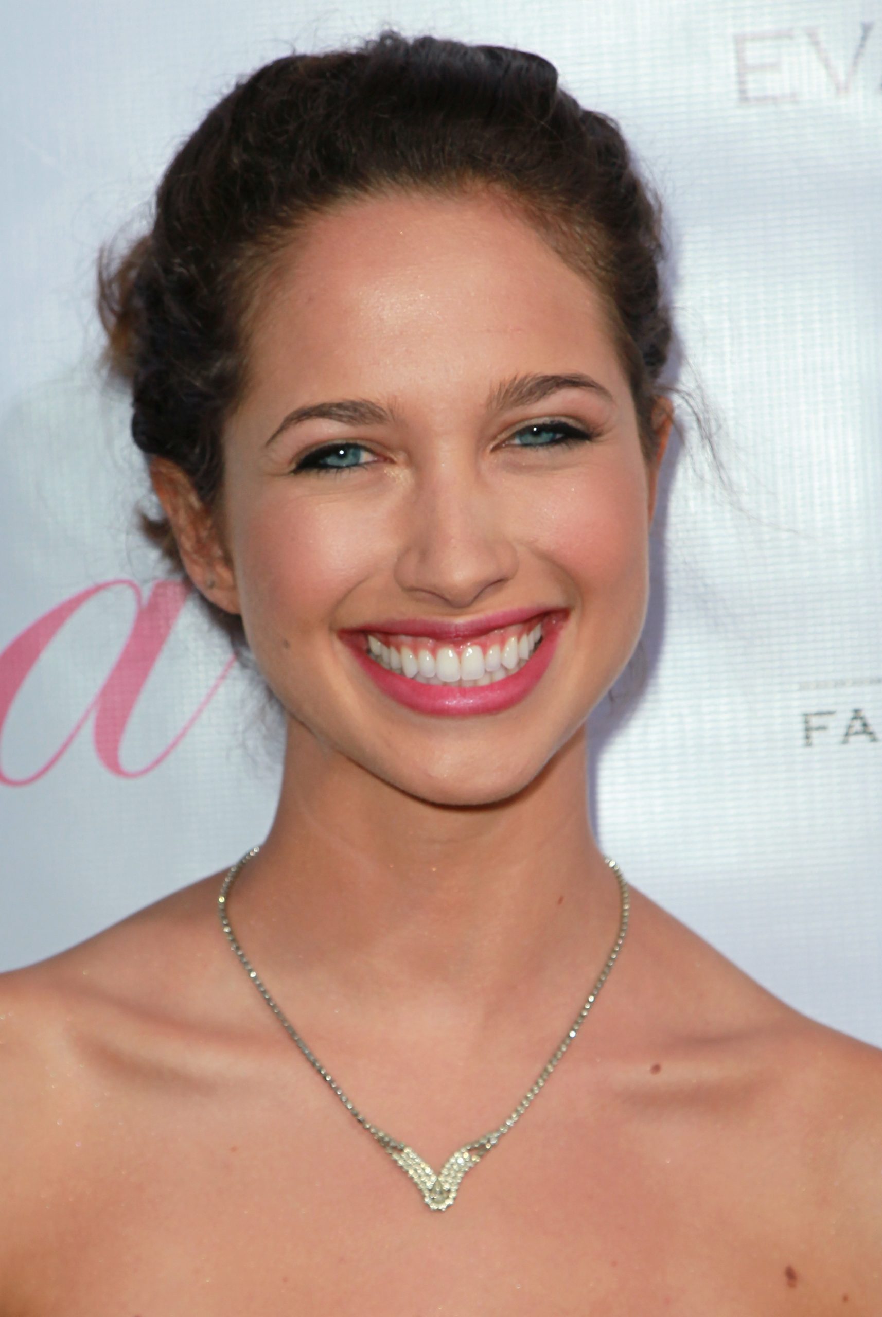 Maiara Walsh photo 2