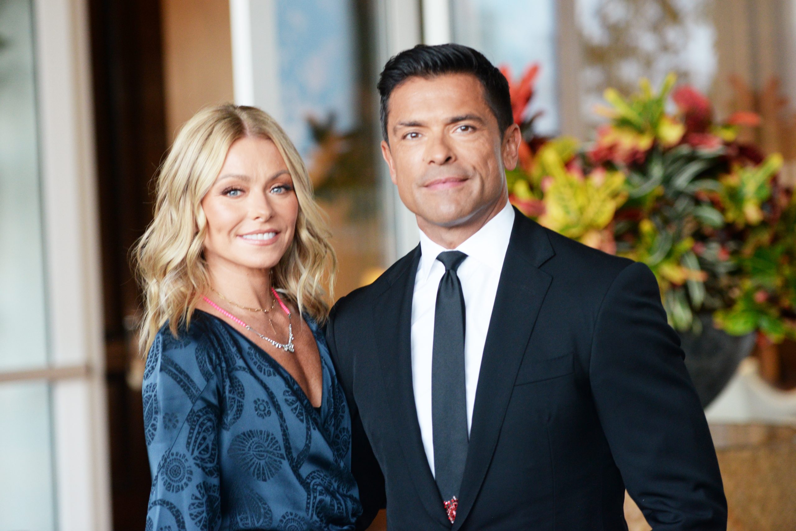 Mark Consuelos photo