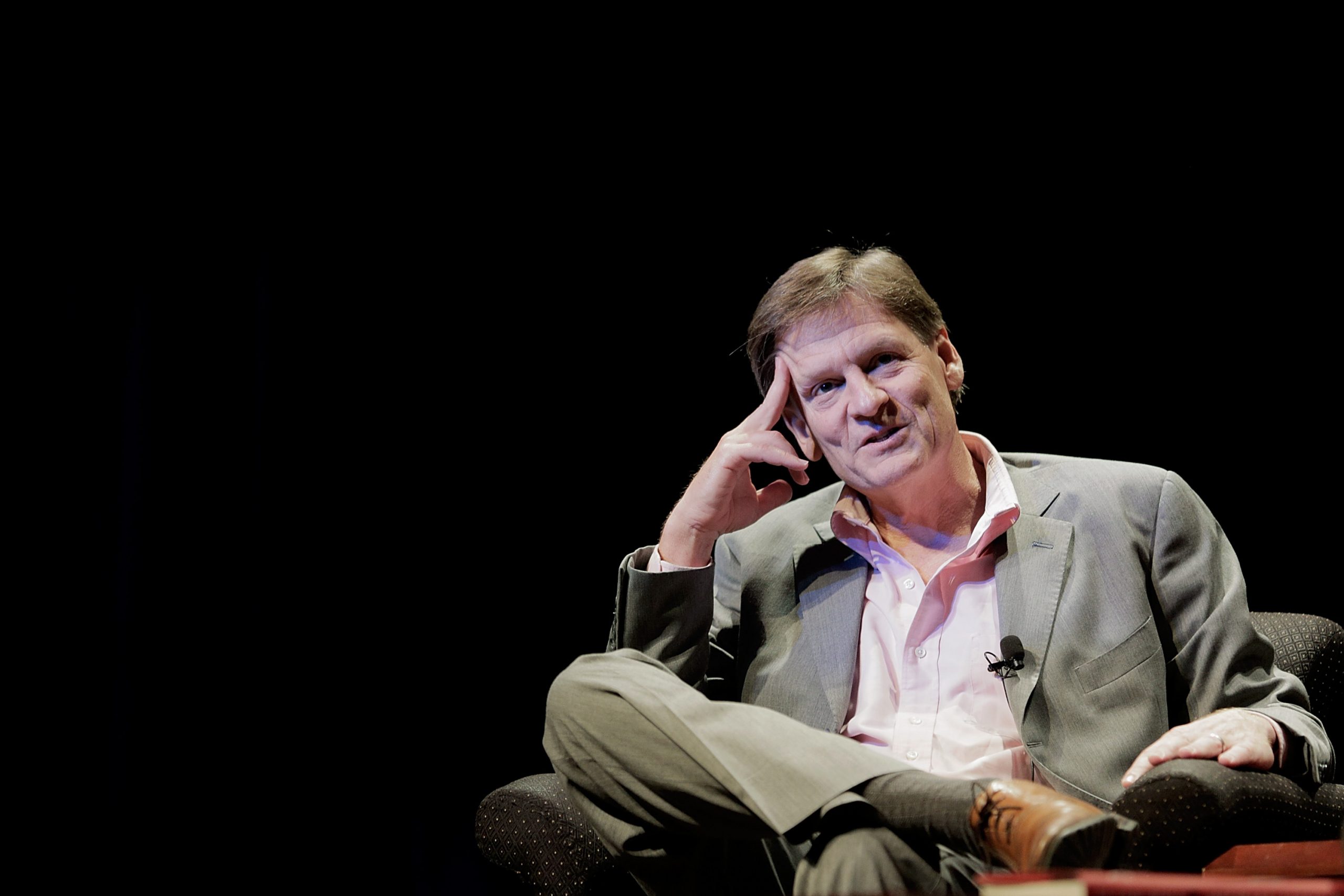 Michael Lewis photo 3