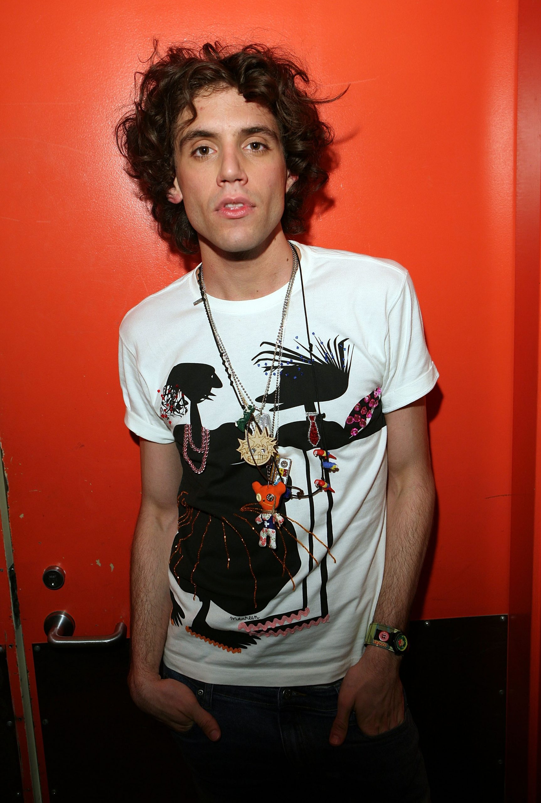 Mika photo 2