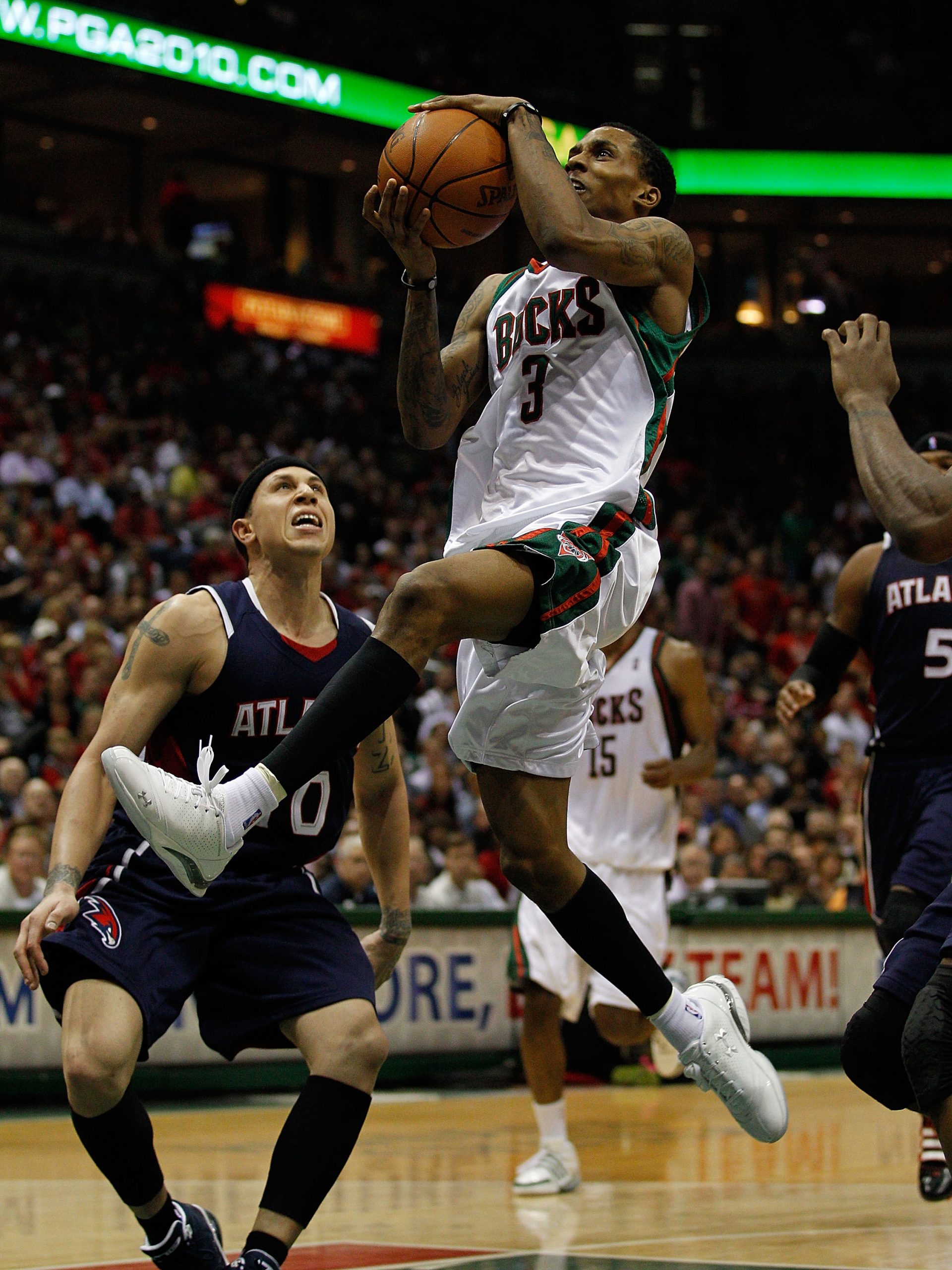 Mike Bibby photo 2