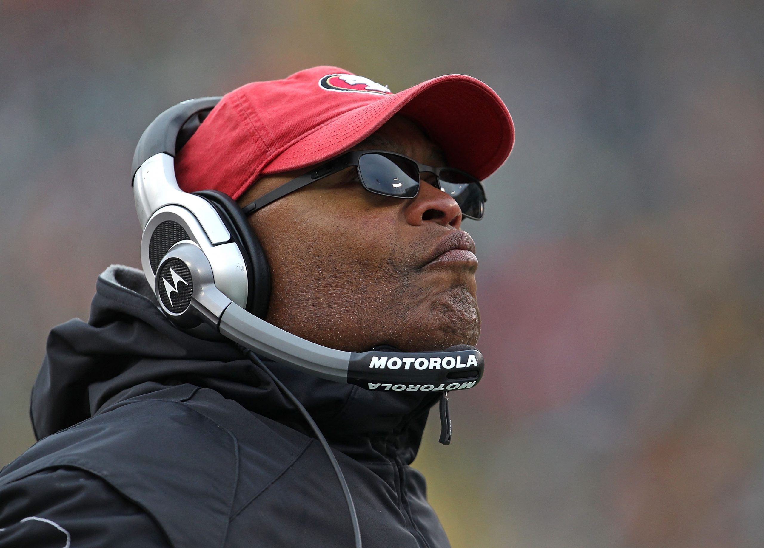 Mike Singletary photo