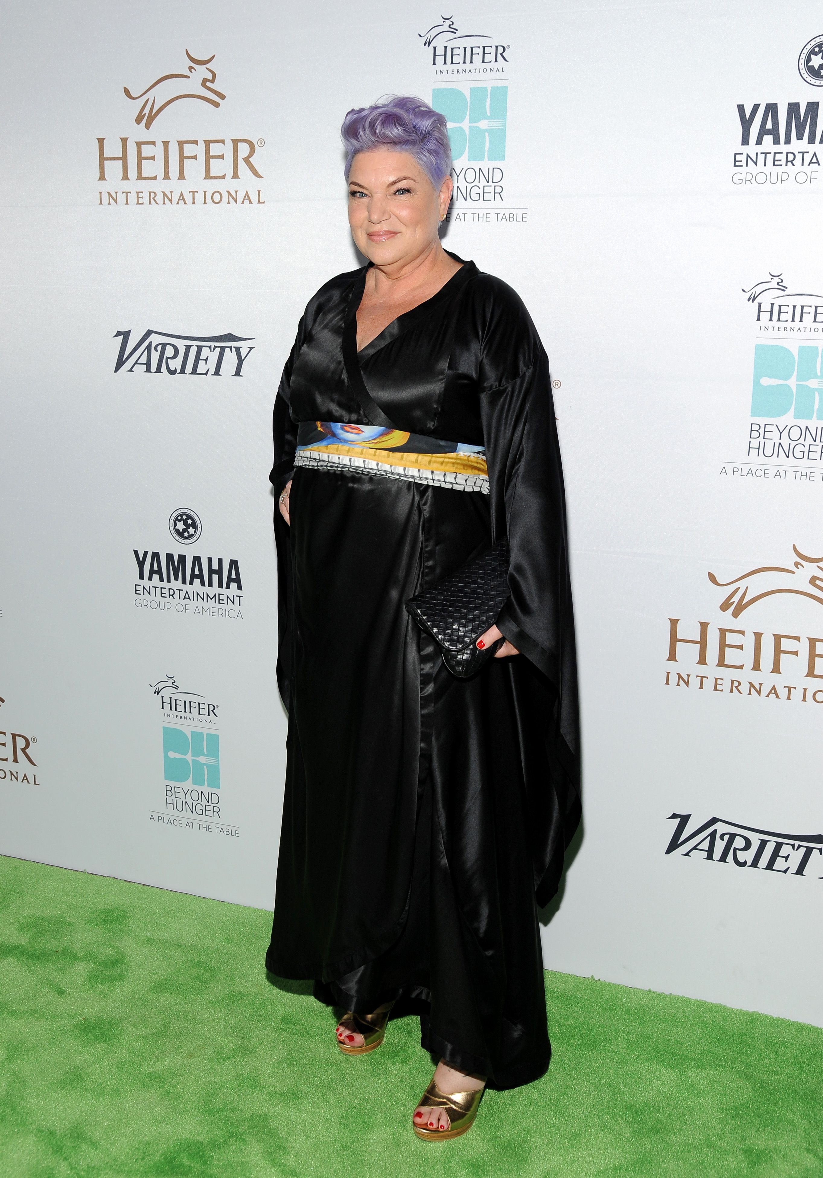 Mindy Cohn photo