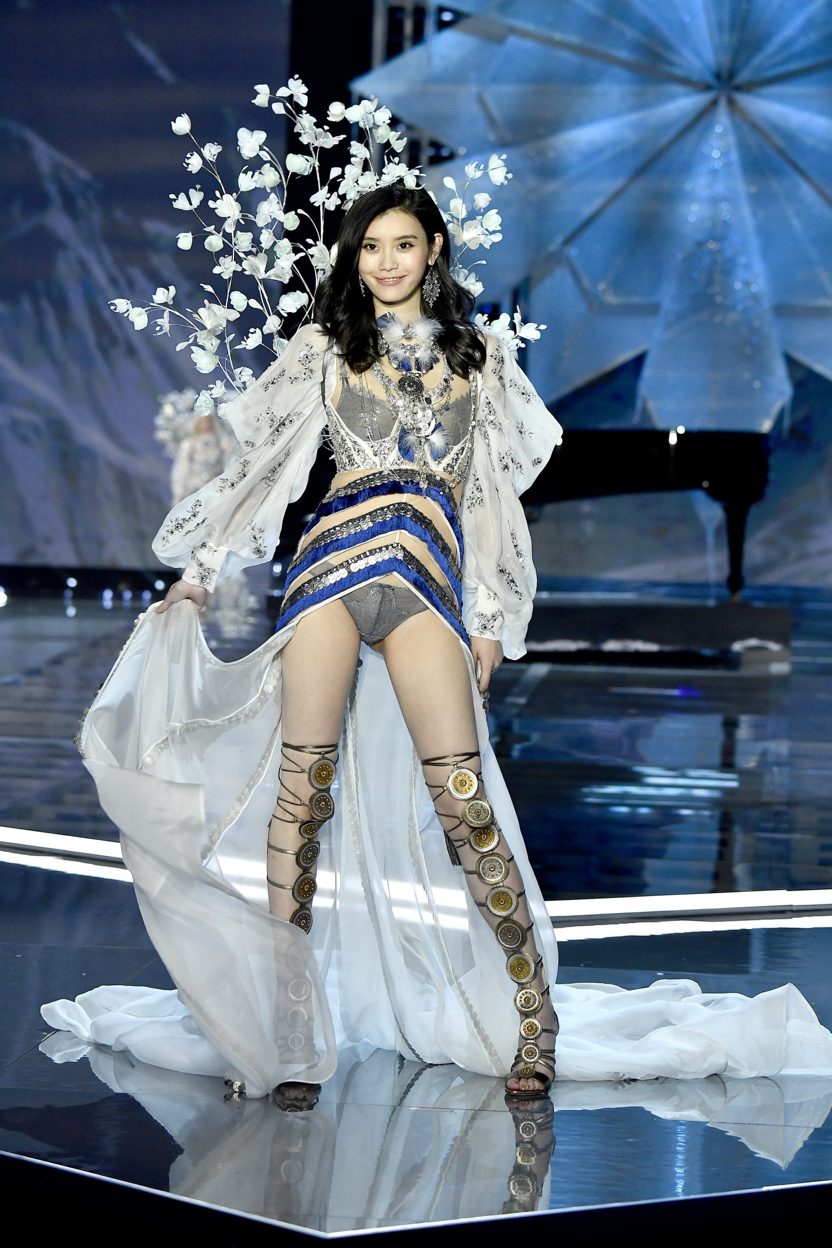 Ming Xi photo