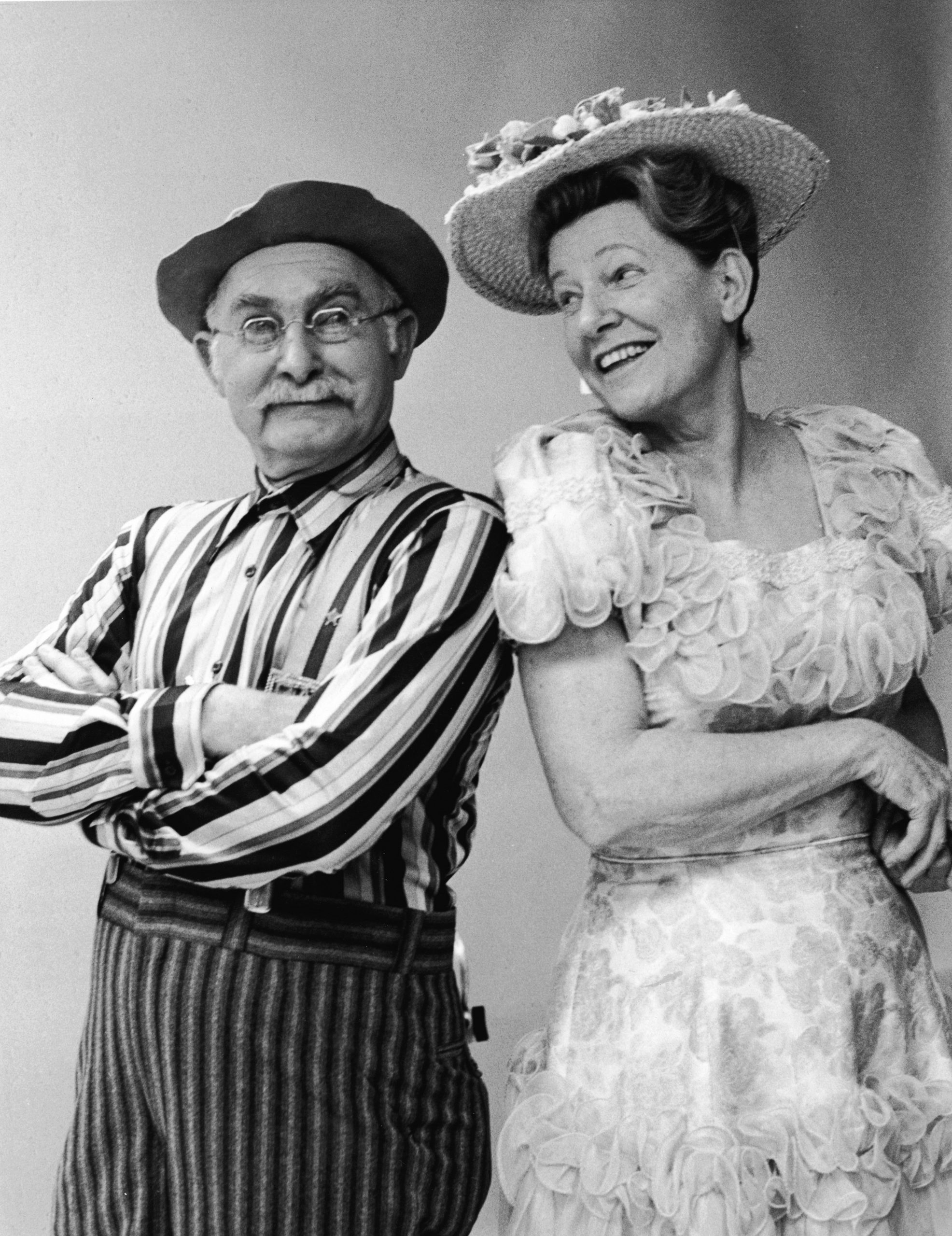 Minnie Pearl Net Worth in 2023 - Wiki, Age, Weight and Height ...