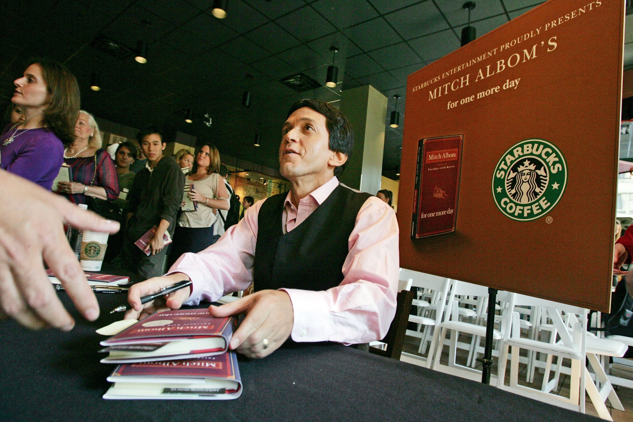 Mitch Albom photo