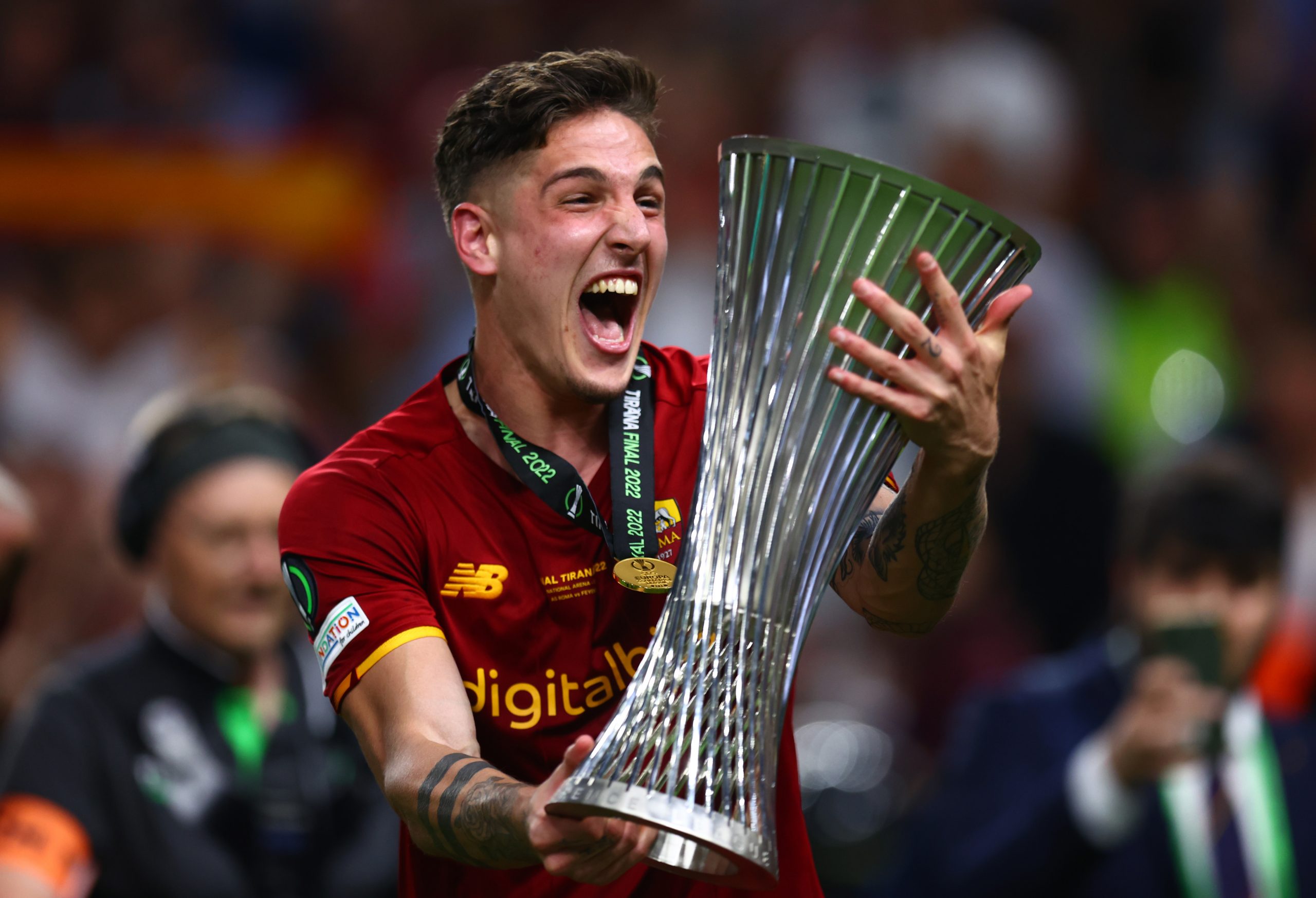 Nicolo Zaniolo photo