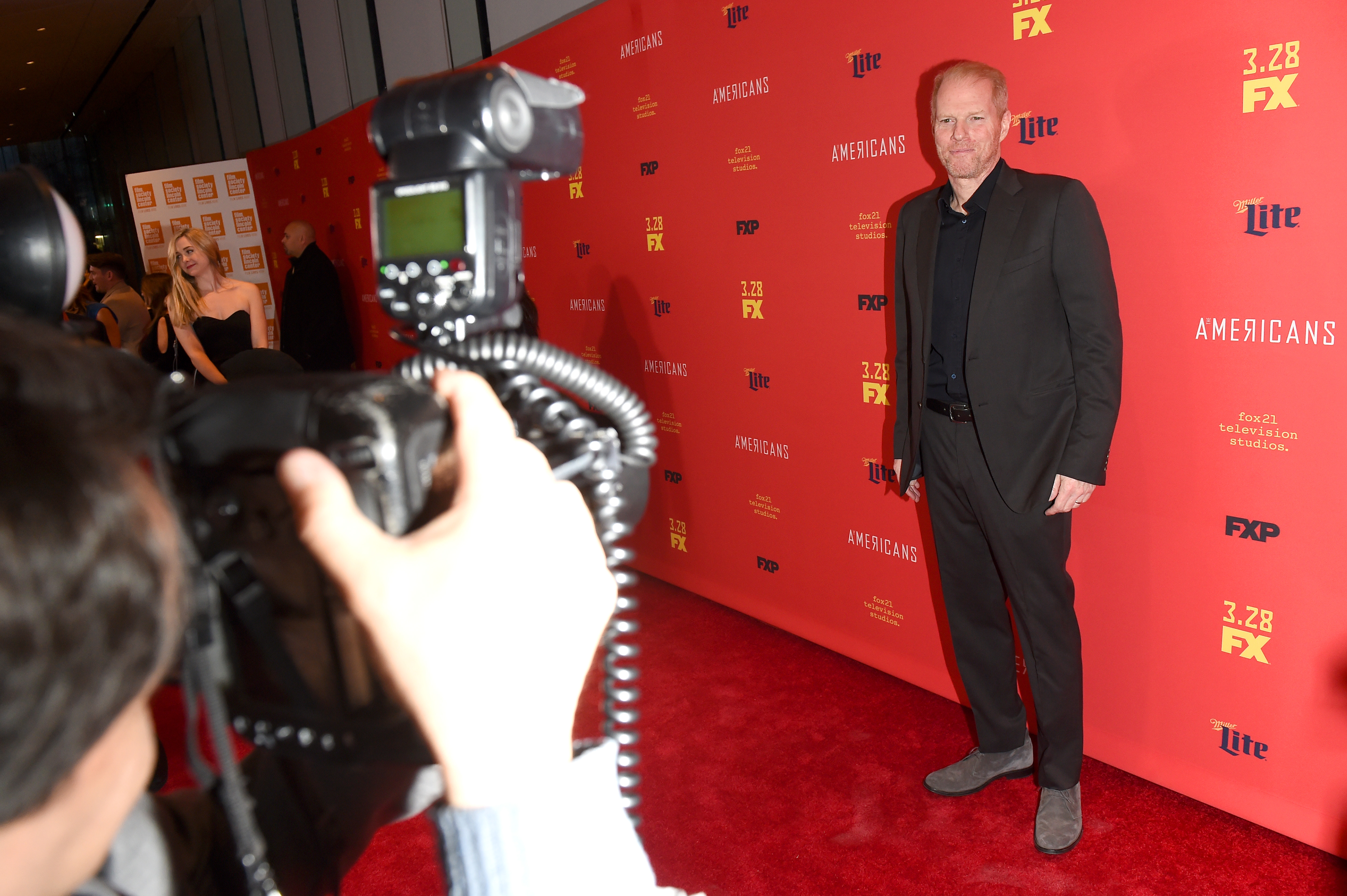 Noah Emmerich photo 3