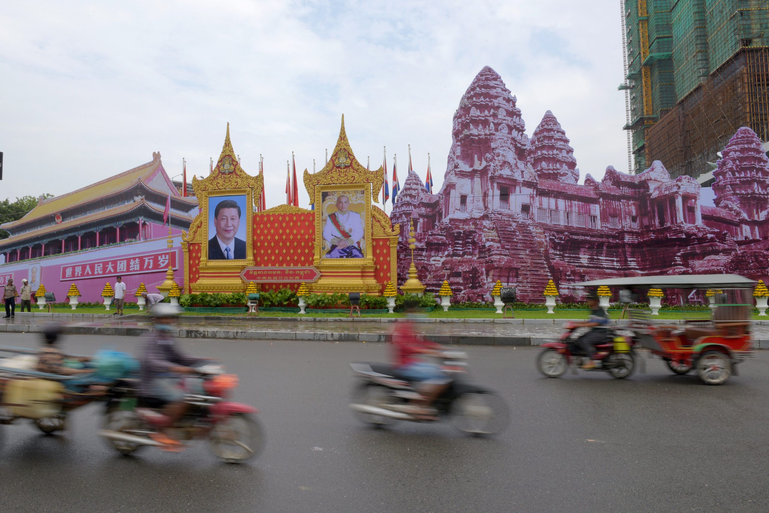 Norodom Sihamoni photo 3