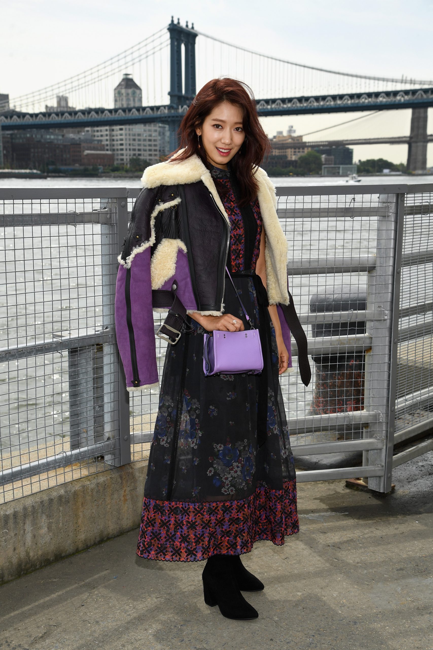 Park Shin Hye photo 2