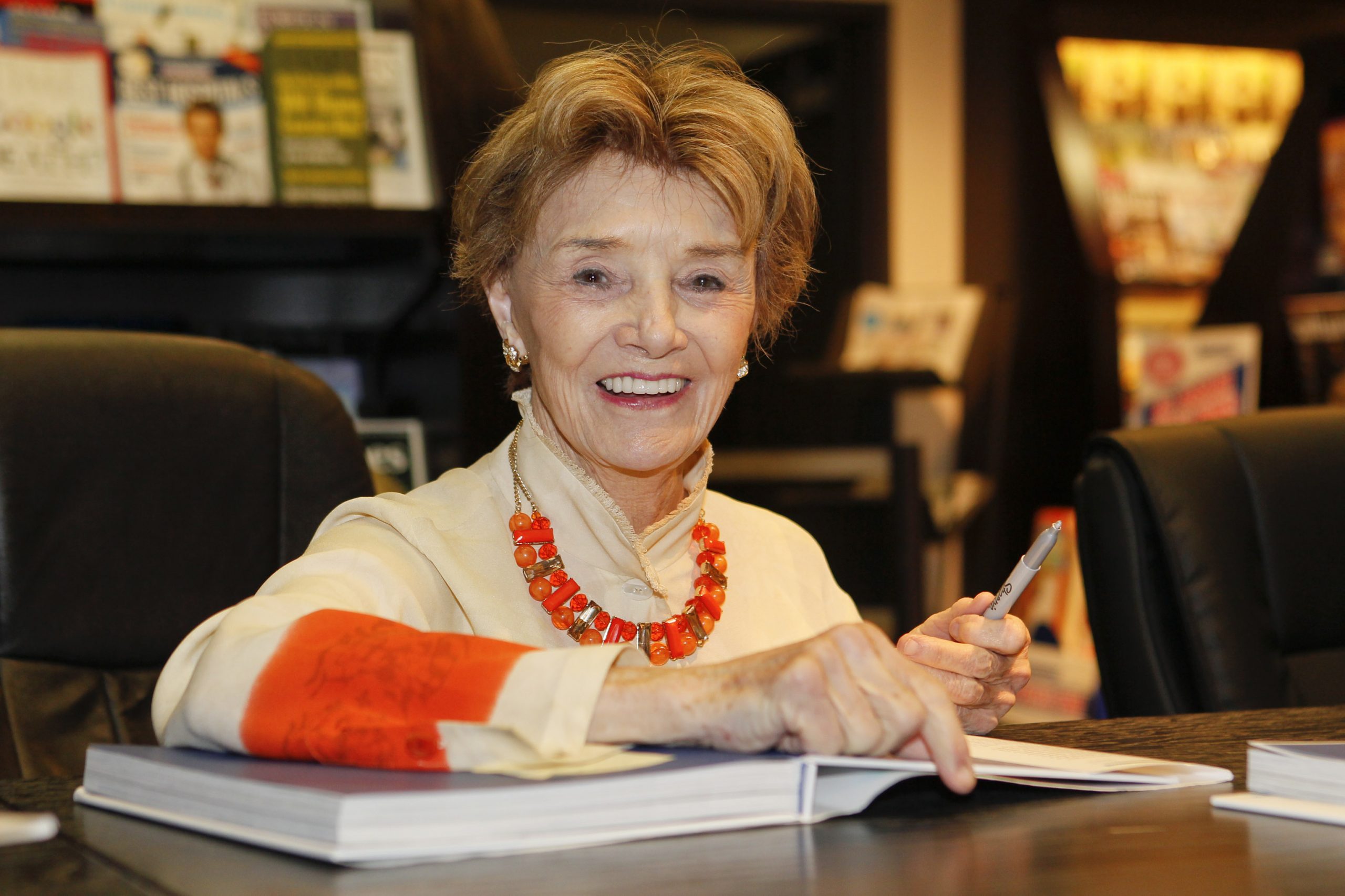 Peggy McCay photo 2