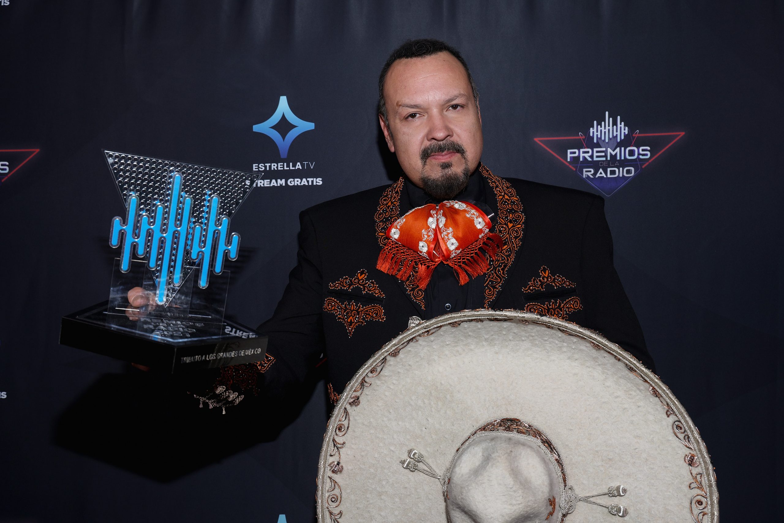 Pepe Aguilar photo